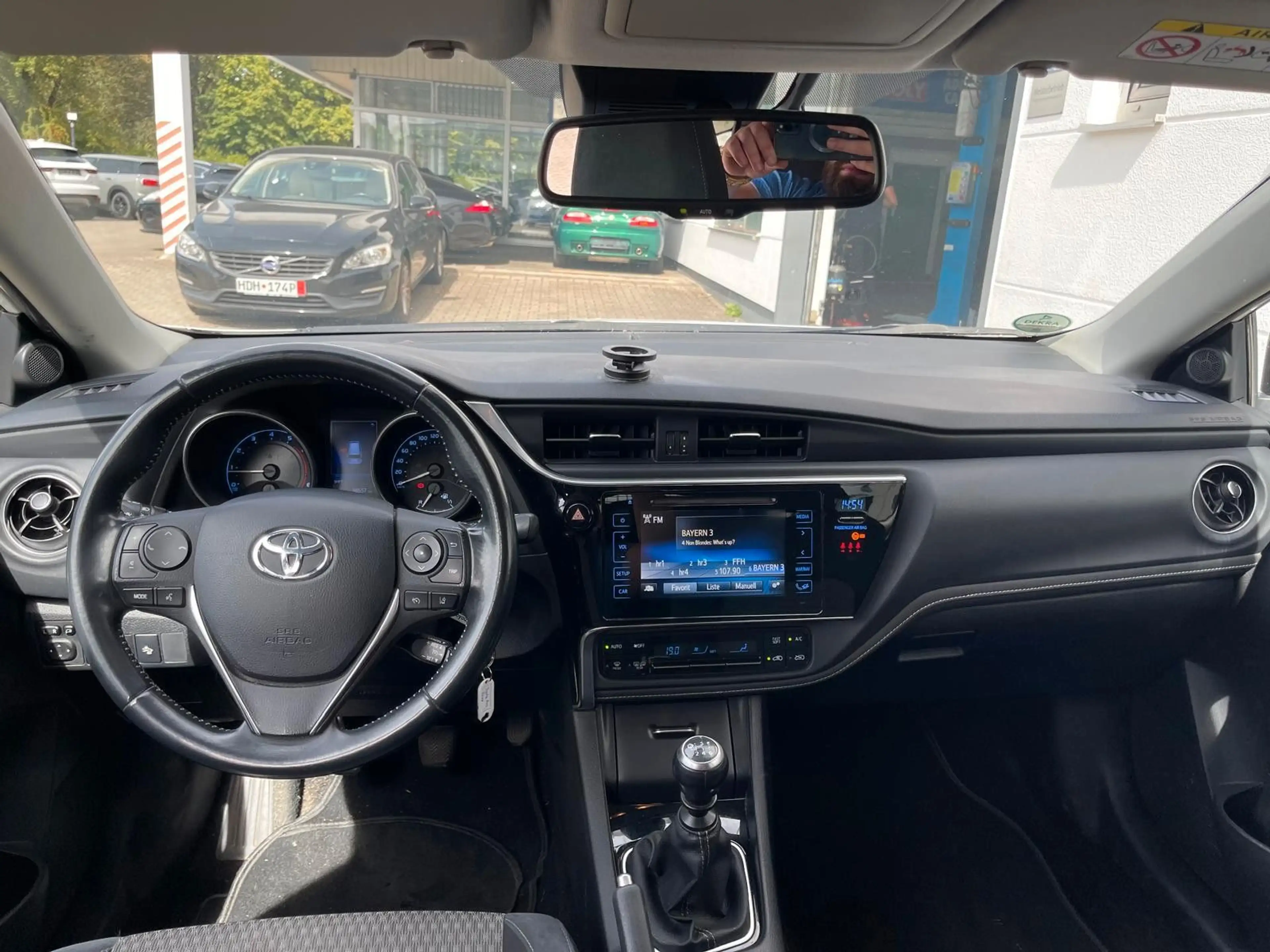 Toyota Auris Edition-S+/1.HD/S-Heft/Gar. — photo 6