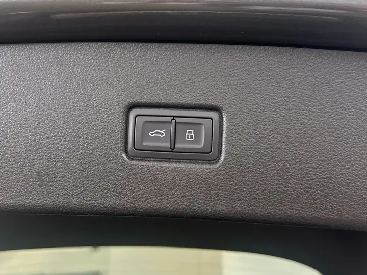 Audi Q5 2.0 Black line 40 TDI quattro-ultra 2022, foto 34