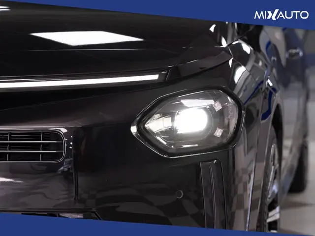 Lancia Ypsilon view 10