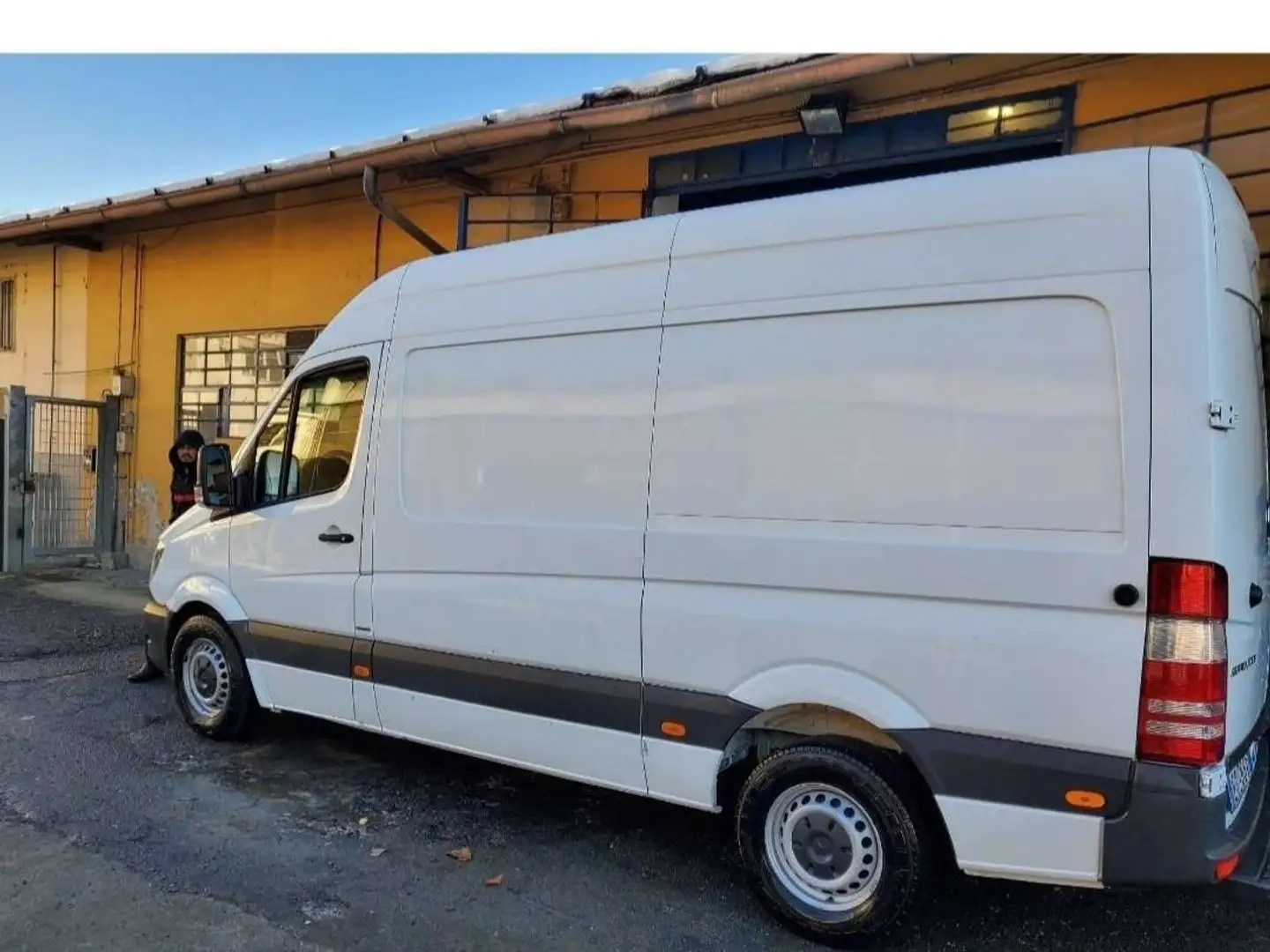 Mercedes-Benz Sprinter 319 Euro 6 Cambio Automatico Bianco - 2