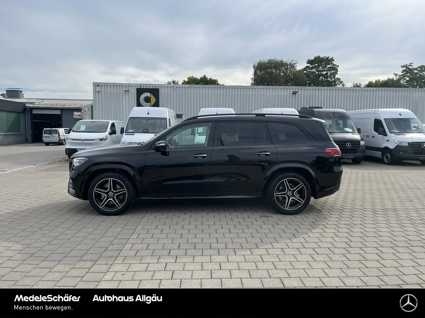 Mercedes-Benz GLS 400 GLS 400 d 4M AMG Night 21" HuD AHK Pano Standh. Schwarz - 2