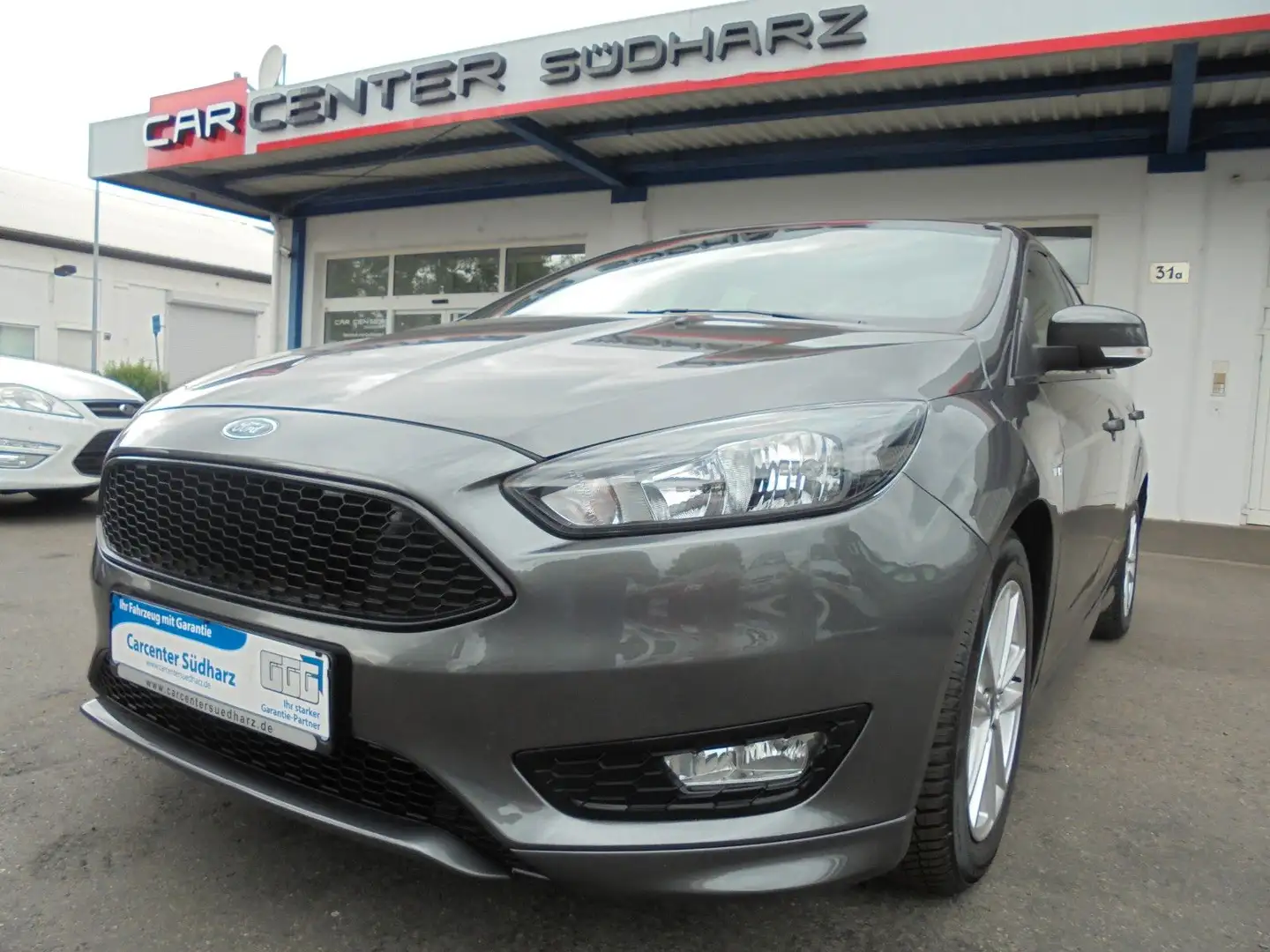 Ford Focus Turnier ST-Line Zahnriemen neu Gris - 1