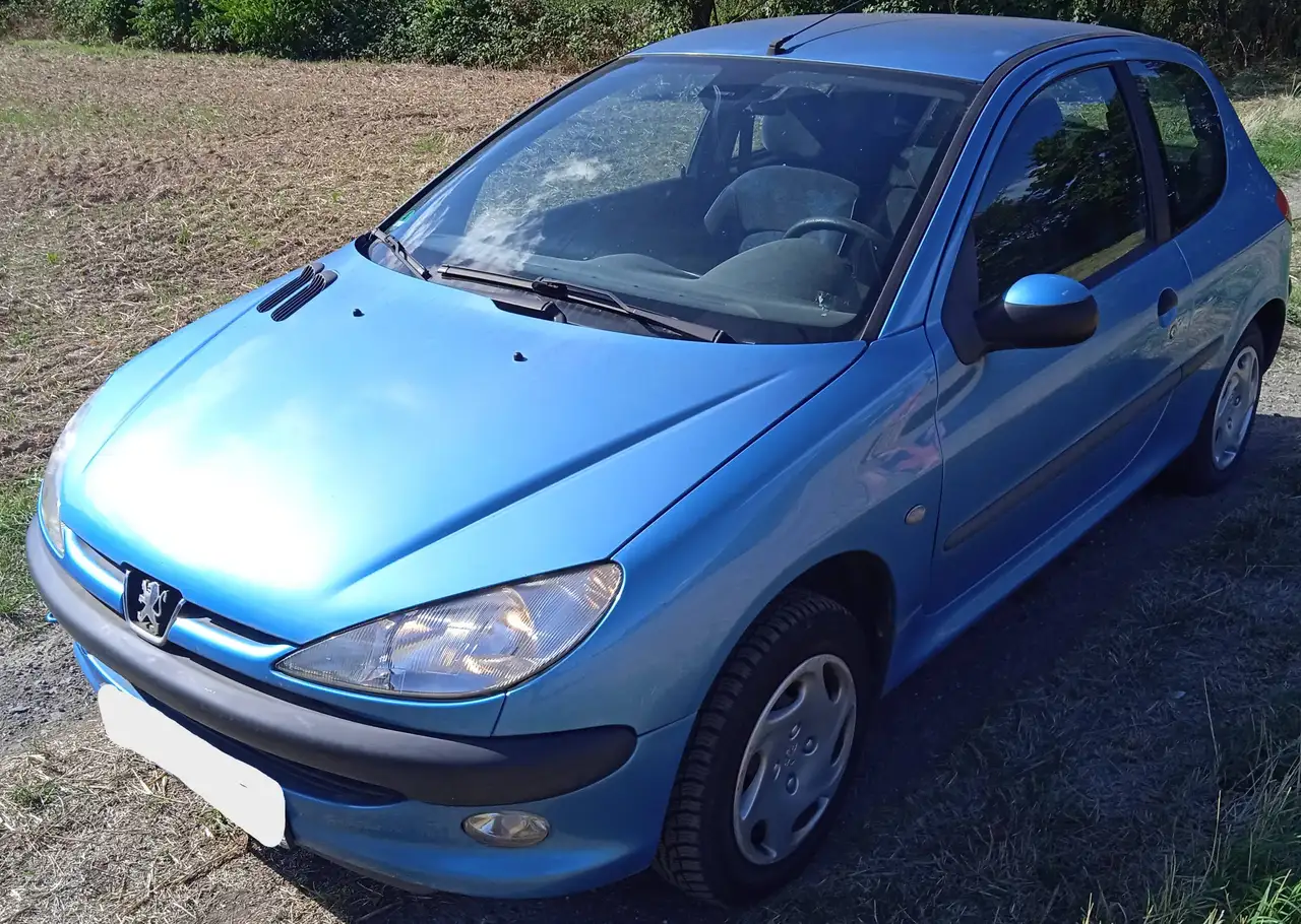 Peugeot 206 Seniorenfahrzeug aus 1. Hand TÜV neu, foto 2