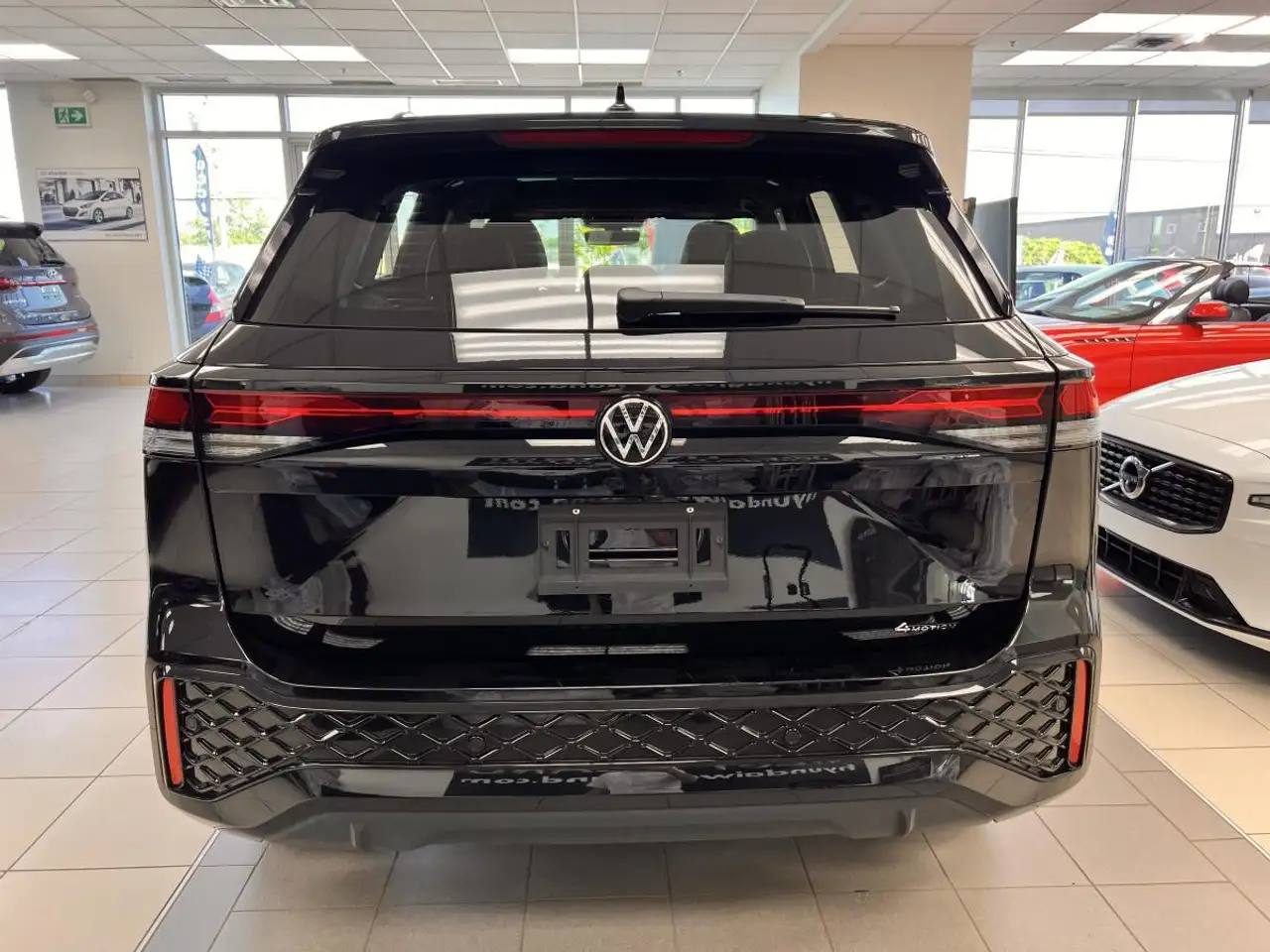 Volkswagen Tiguan снимка Volkswagen Tiguan