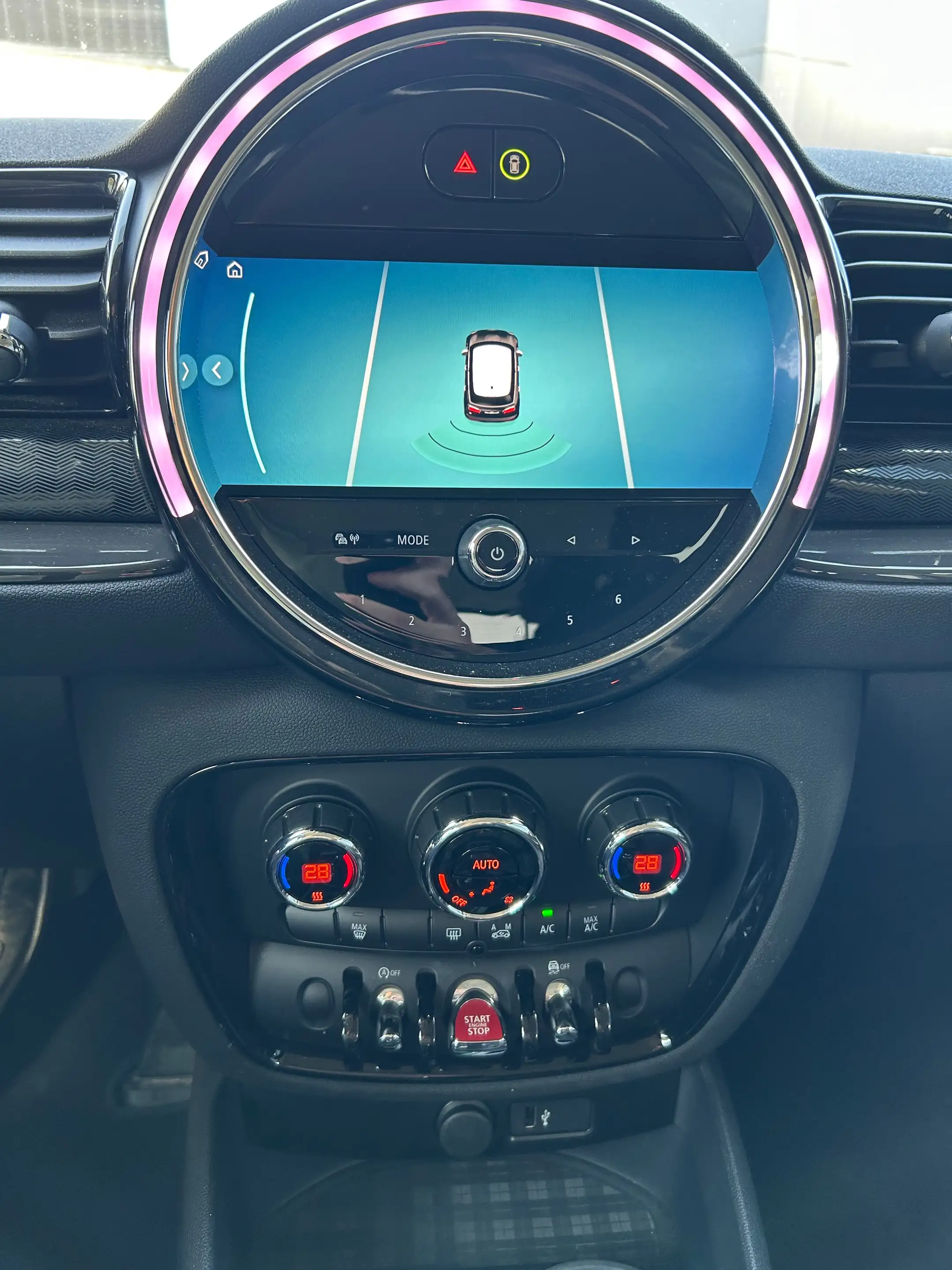 MINI One D Clubman 1.5 DA One Automaat / PDC - Carplay — photo 8