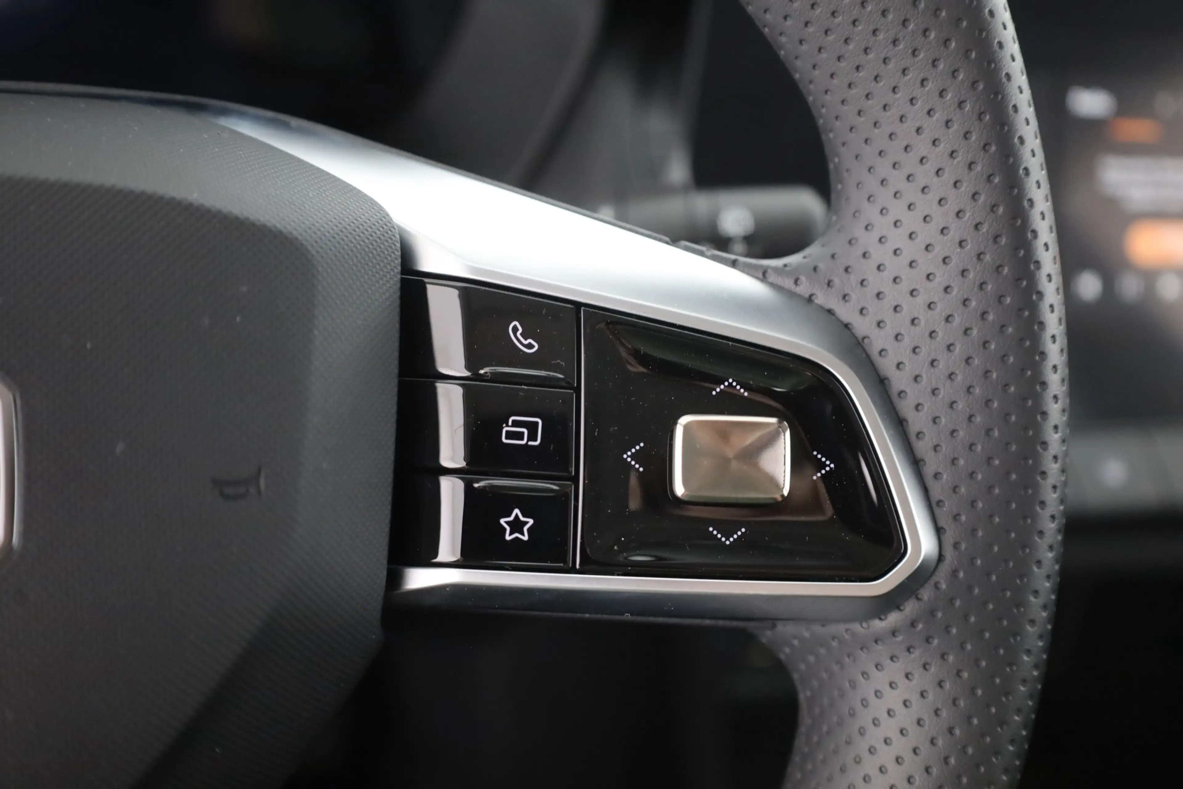 MG ZS 1.5 VTi-Tech Standard Navi Kamera Tempomat — photo 16
