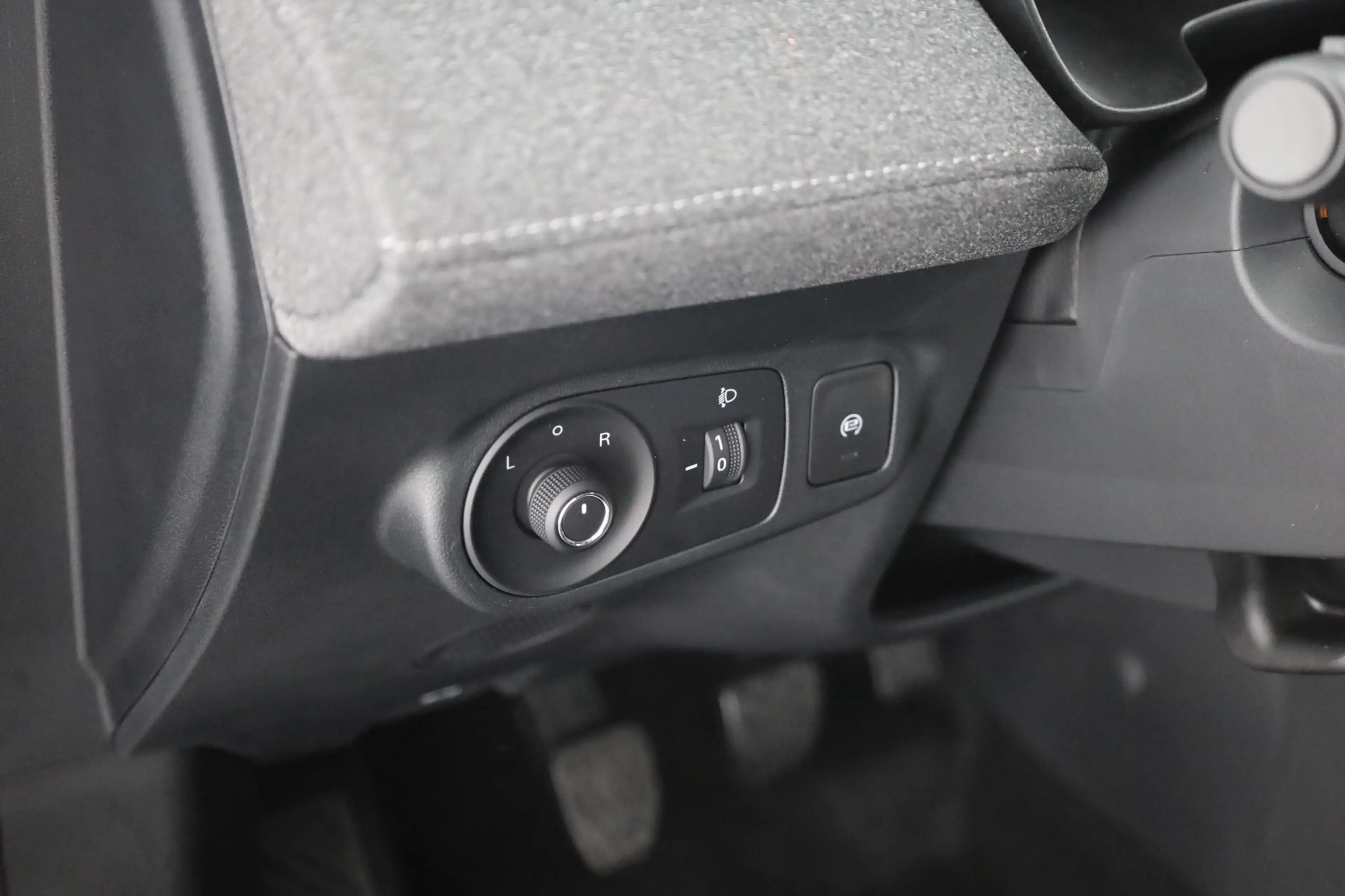 MG ZS 1.5 VTi-Tech Standard Navi Kamera Tempomat — photo 20