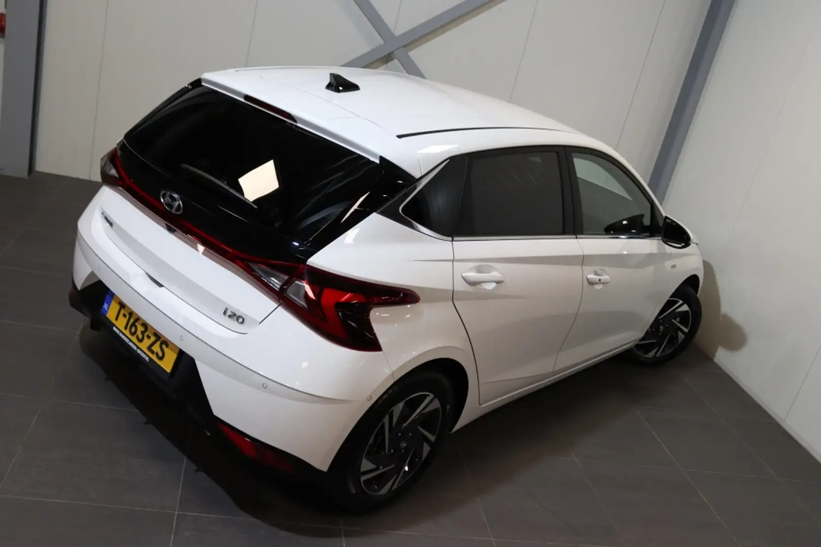 Hyundai i20 1.0 T-GDI Premium|Navi|Climate|PDC v+a|Privacy|Rij Blanc - 2