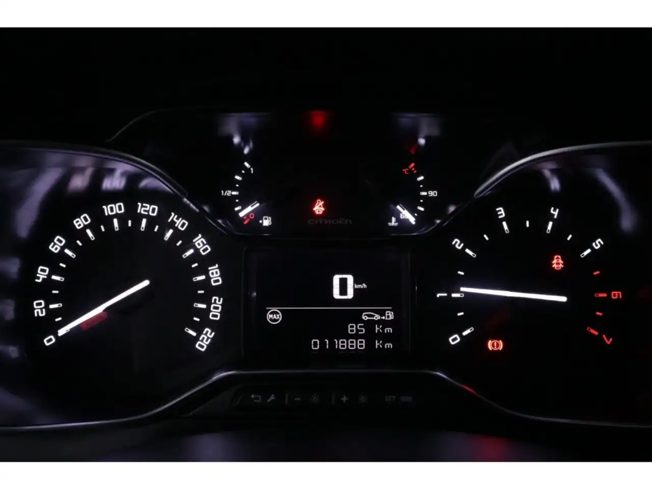 Citroen C3 1.2PureTech Shine+LED+CARPLAY+SHZ+KAMERA 17