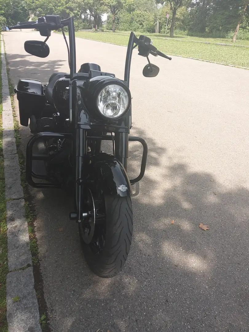 Harley-Davidson Road King Schwarz - 2