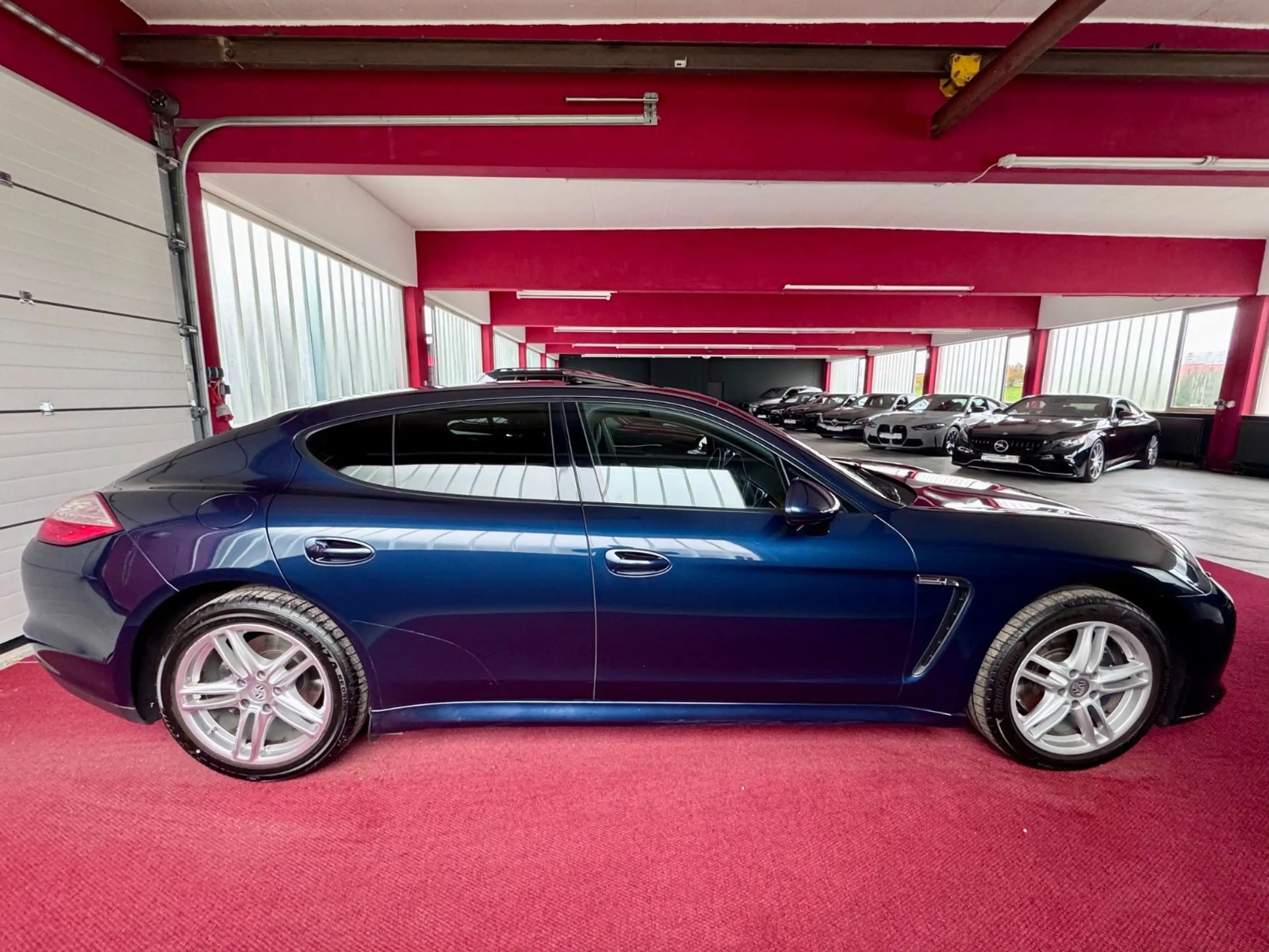 Porsche Panamera Diesel Schiebedach Bose Luft PCM 19Zoll — photo 5