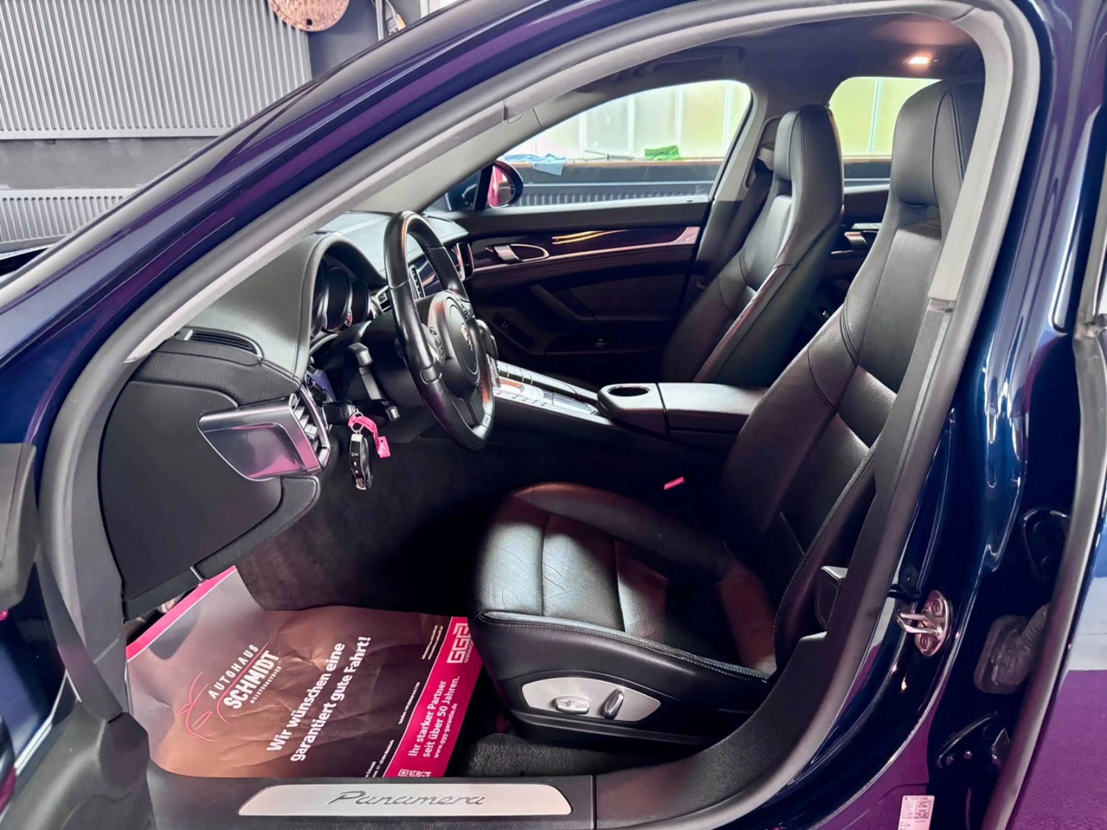 Porsche Panamera Diesel Schiebedach Bose Luft PCM 19Zoll — photo 10