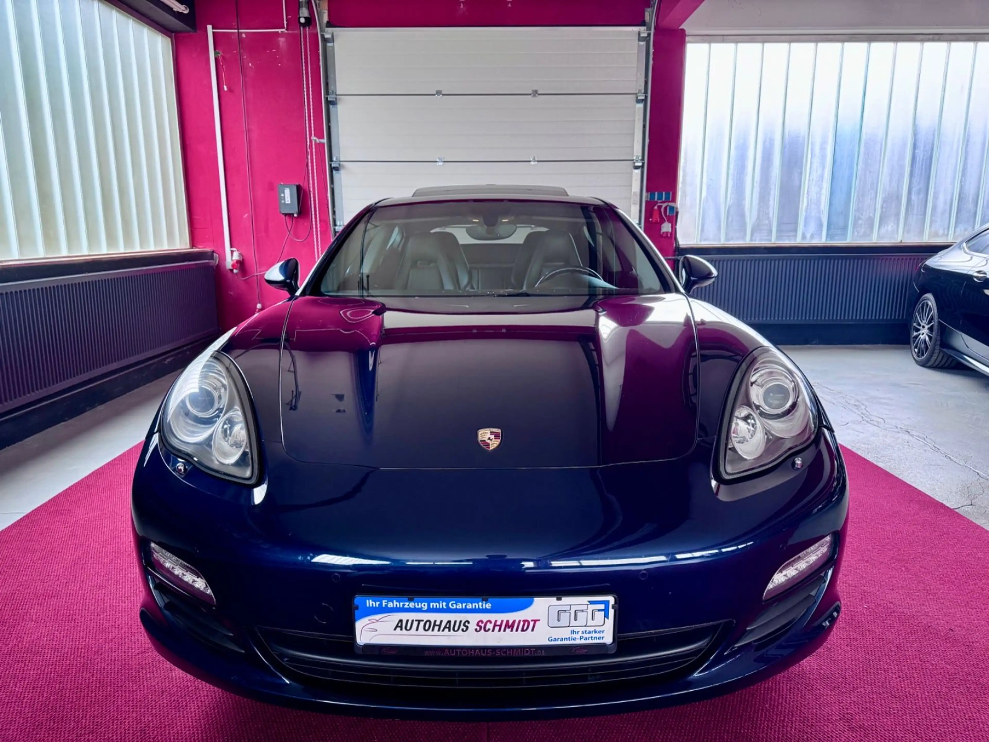 Porsche Panamera Diesel Schiebedach Bose Luft PCM 19Zoll — photo 4