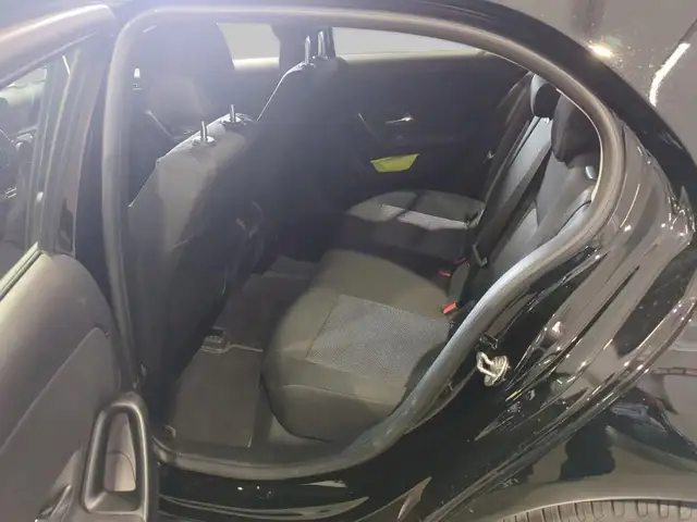 Mercedes-Benz A-Class view 15