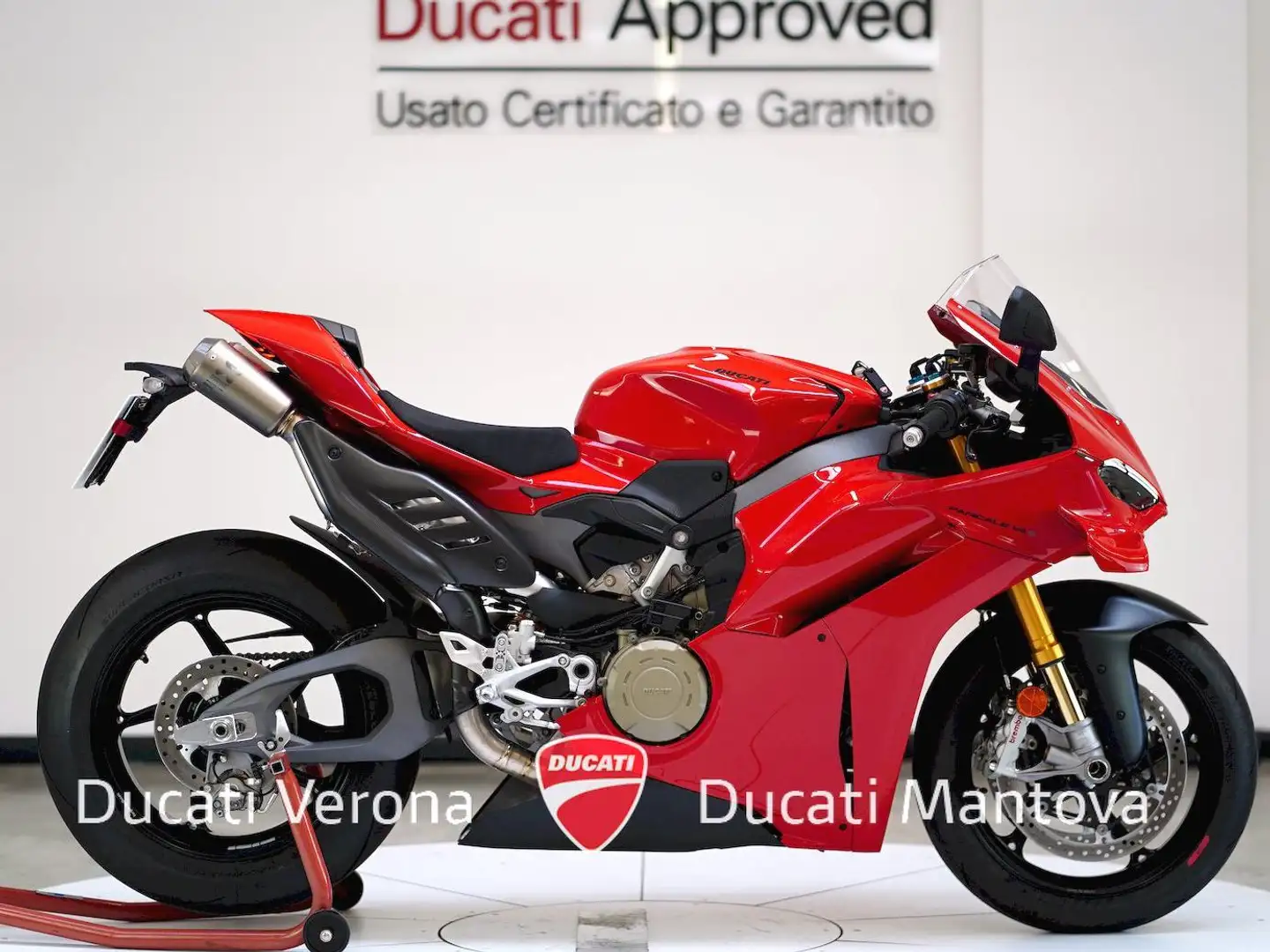 Ducati Panigale V4 S Panigale V4 S 2025 Akrapovic solo 234 km Rouge - 1