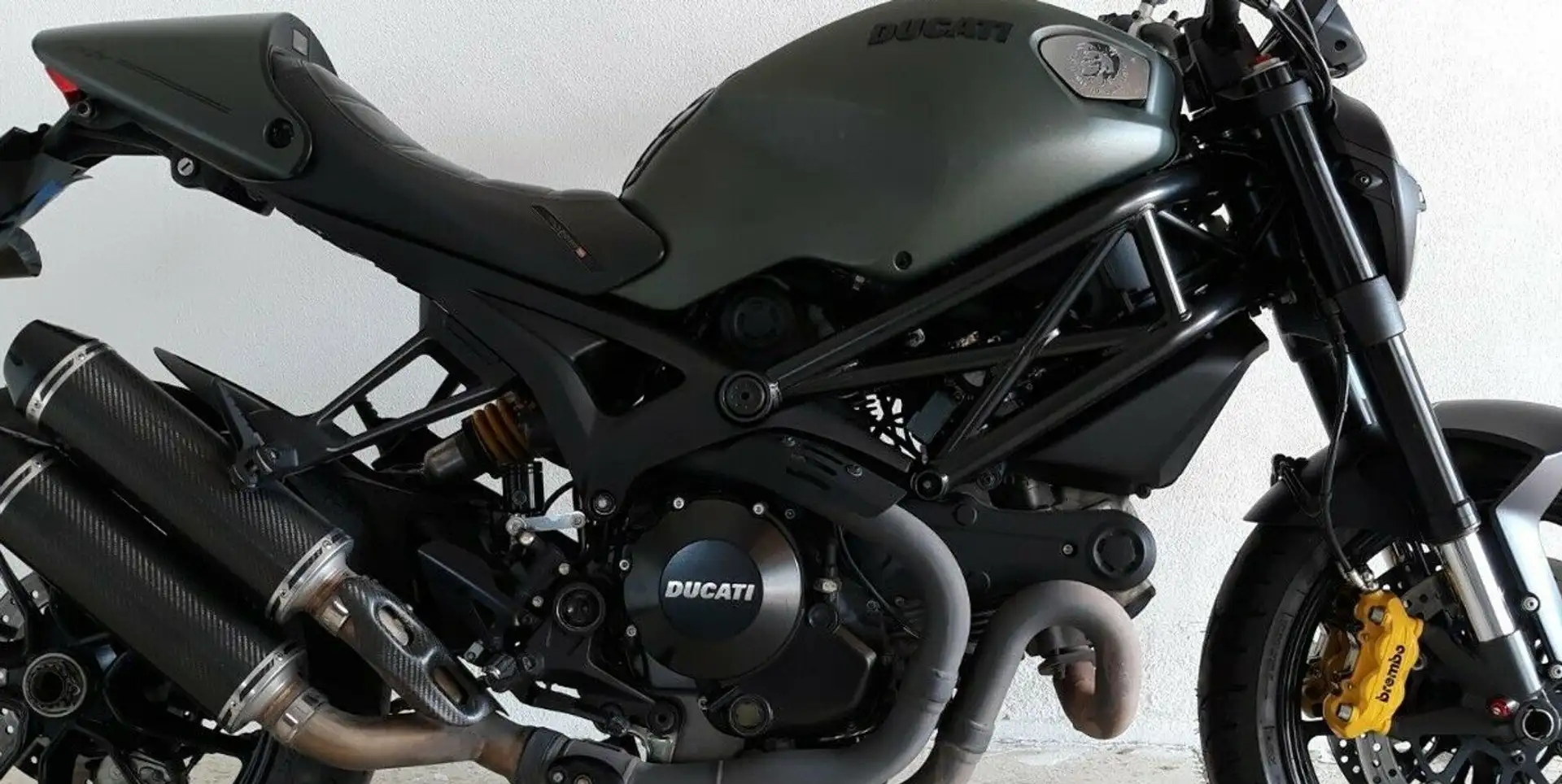 Ducati Monster 1100 Grün - 1