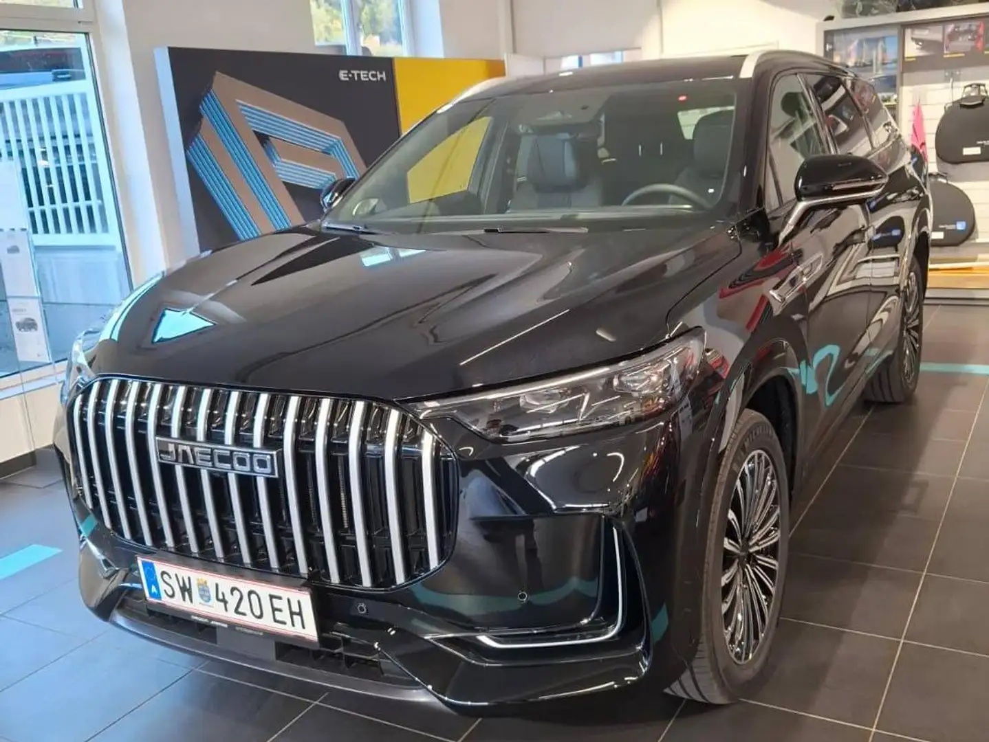 Jaecoo J8 PHEV Premium Line Schwarz - 1