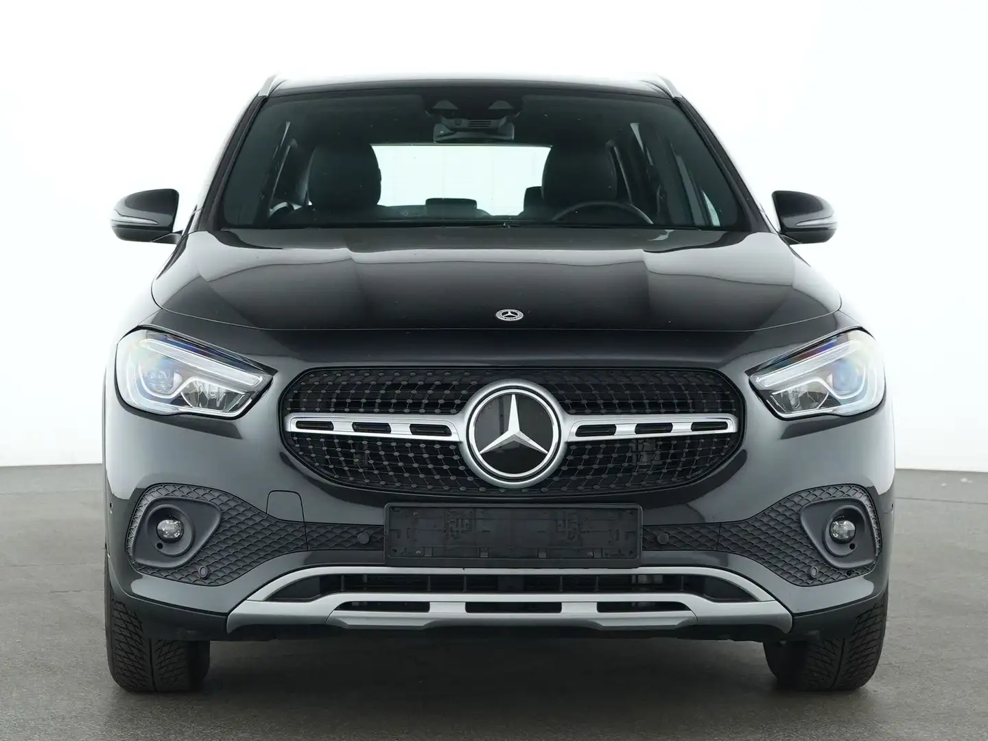 Mercedes-Benz GLA 200 GLA 200 d 4Matic LED Parktronic DAB Navi SHZ Noir - 2