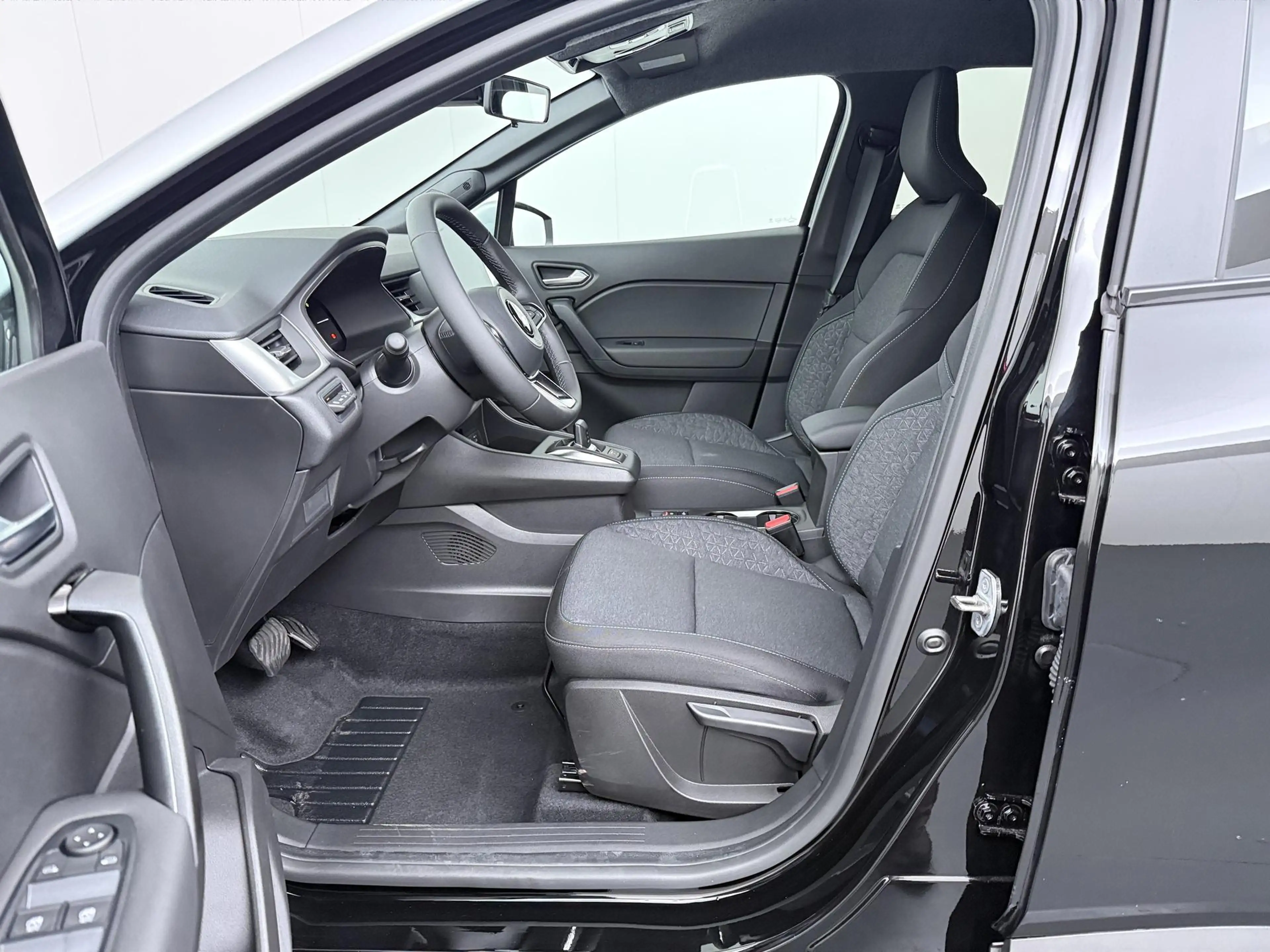 Mitsubishi ASX 1.8 HEV AT Black Edition Black Edition | € 2.000 K — photo 13