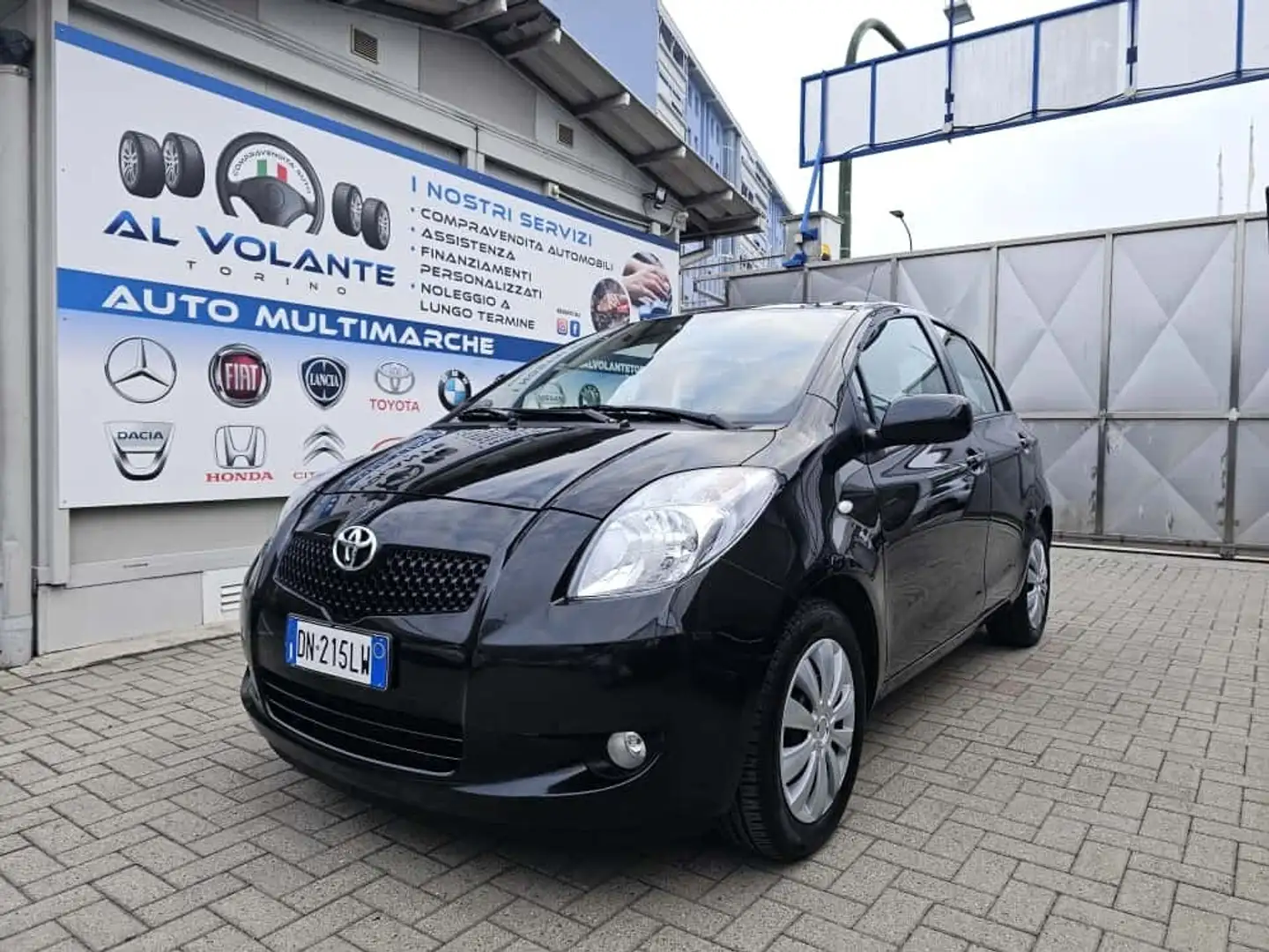 Toyota Yaris Yaris 1.3 5 porte Nero - 1