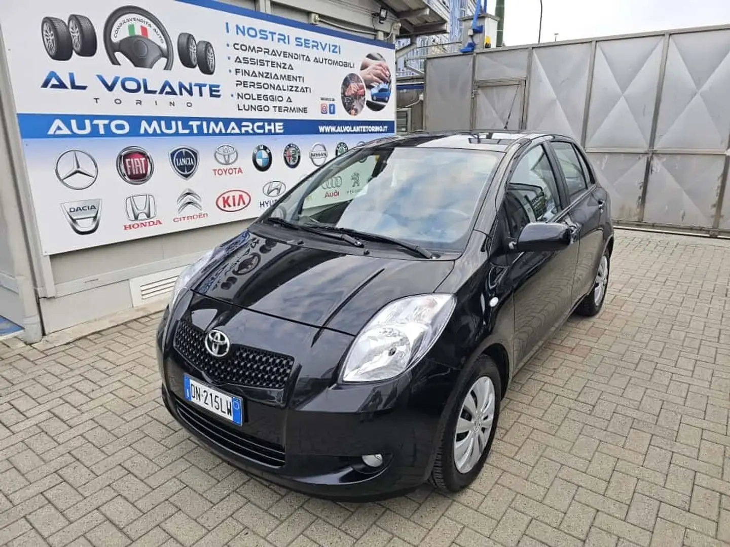 Toyota Yaris Yaris 1.3 5 porte Nero - 2