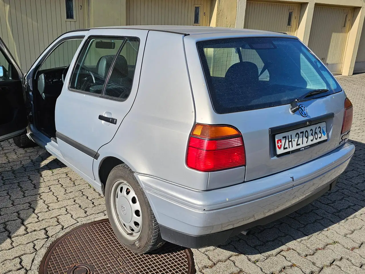 Volkswagen Golf 1.6, foto 4