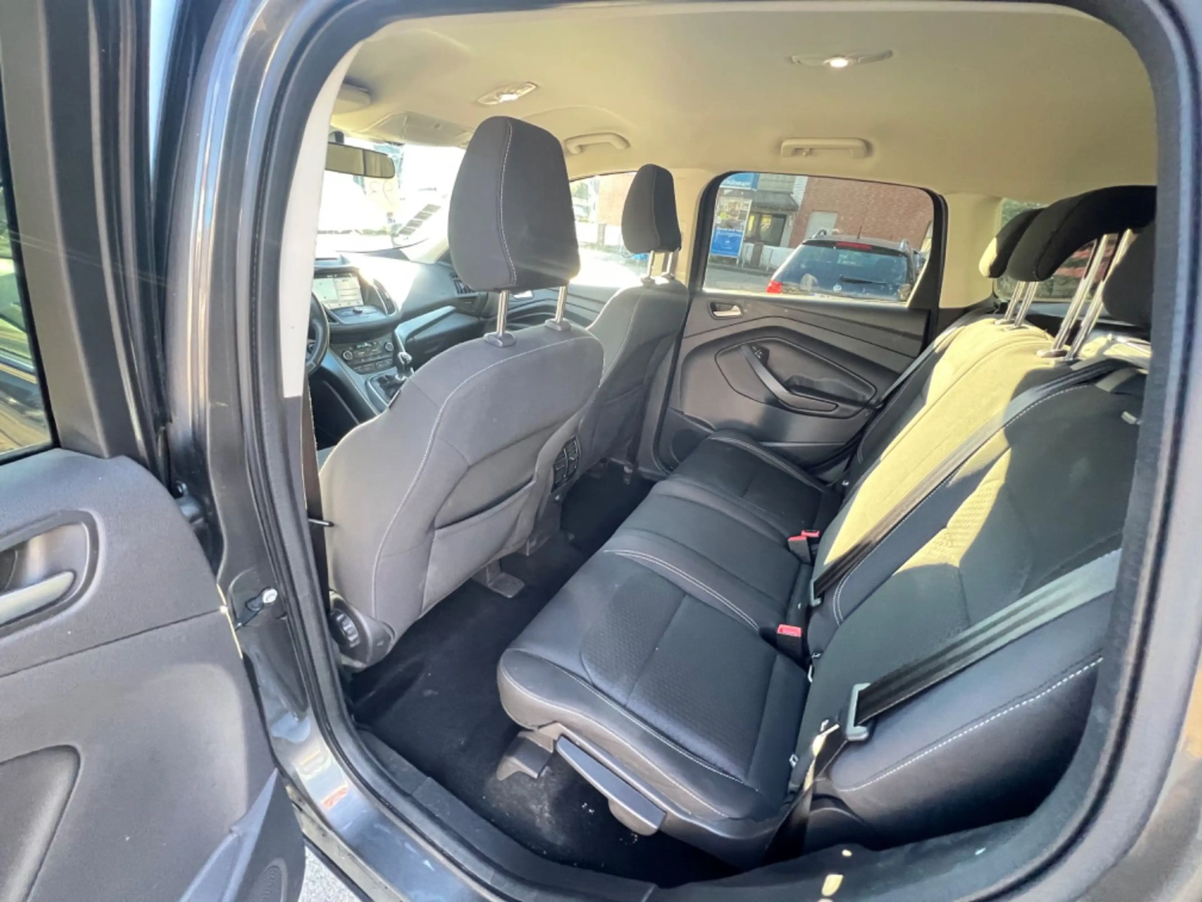 Ford Kuga Cool & Connect*TÜV NEU*1 HAND*TOP* — photo 7