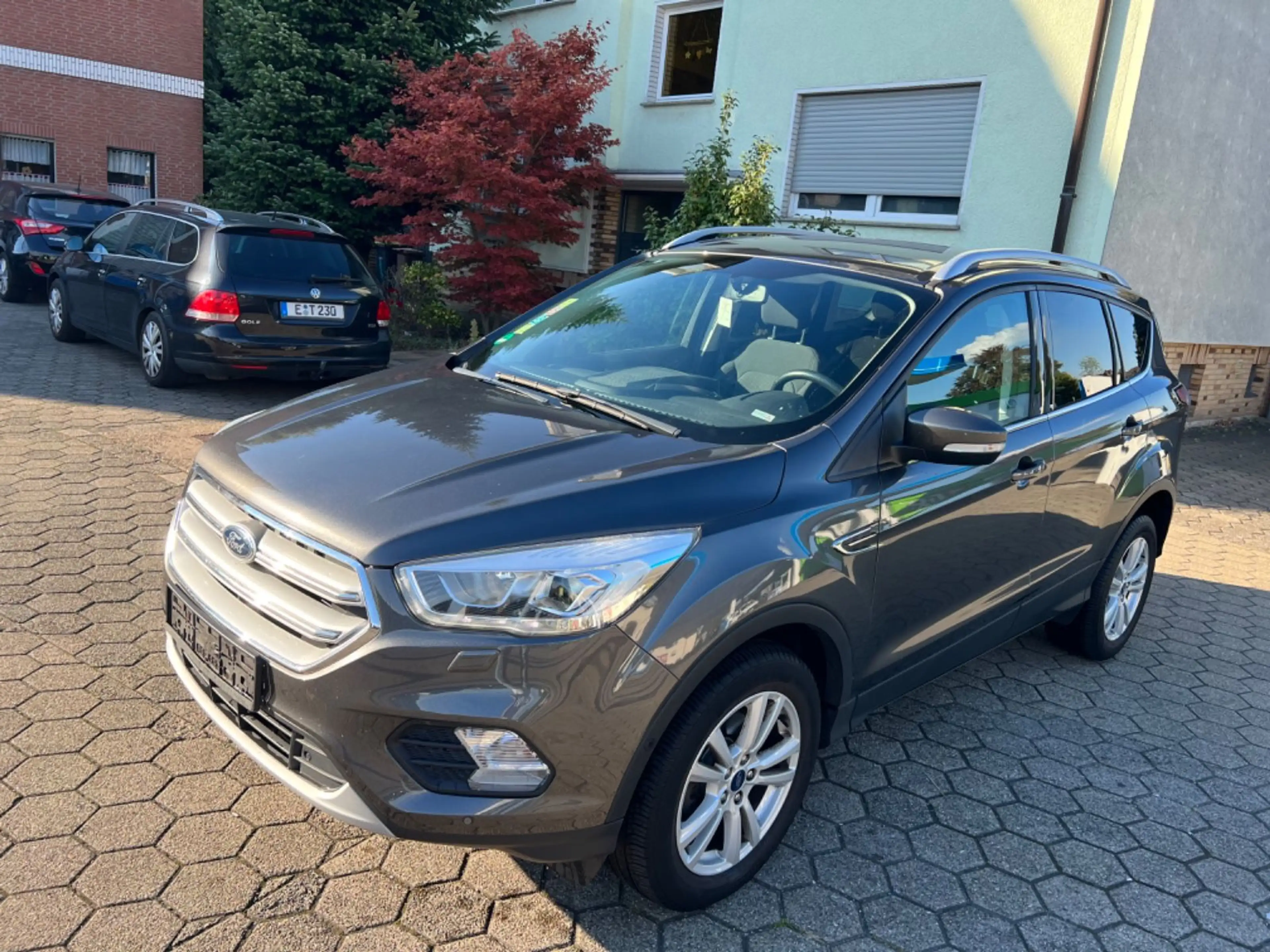 Ford Kuga Cool & Connect*TÜV NEU*1 HAND*TOP*