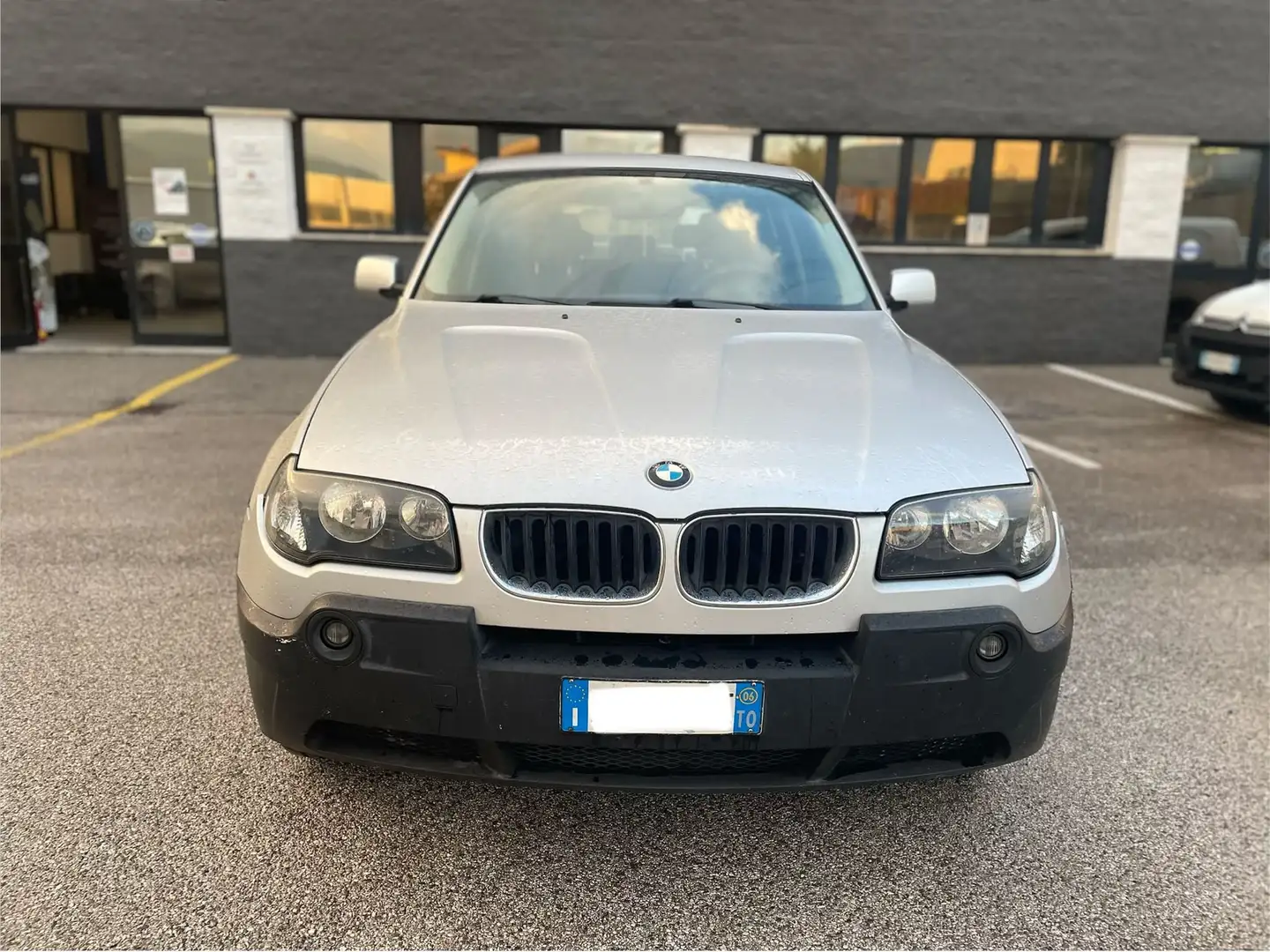 BMW X3 2.0 FUTURA 150CV Argento - 2