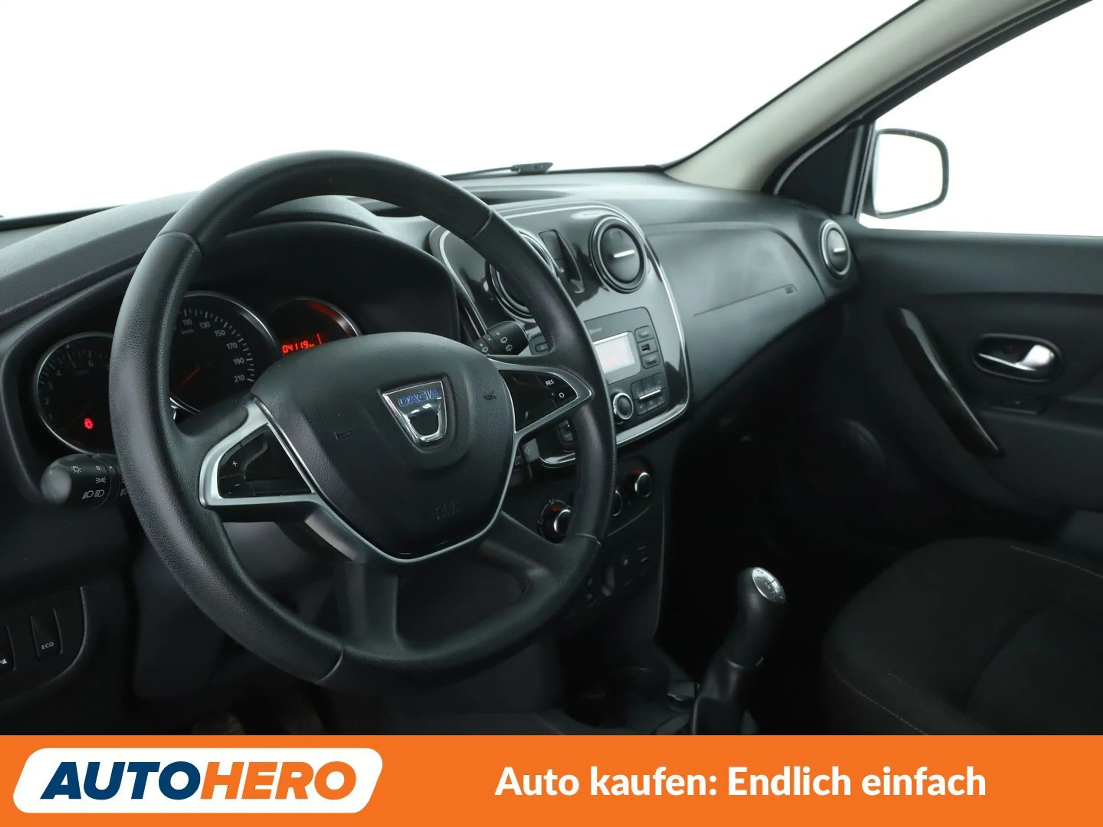 Dacia Logan 0.9 TCe Comfort *TEMPO*PDC*KLIMA*GARANTIE* — photo 11