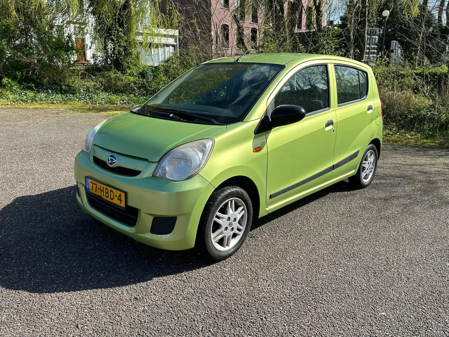 Daihatsu Cuore 1.0 Trend Zelená - 1