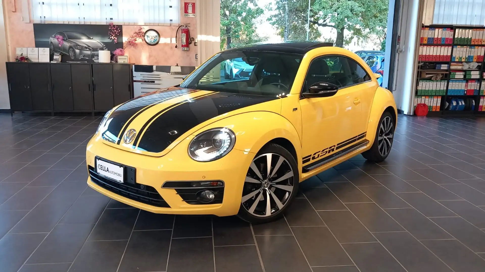 Volkswagen Maggiolino Maggiolino 2.0 tsi Sport 210cv dsg Jaune - 1