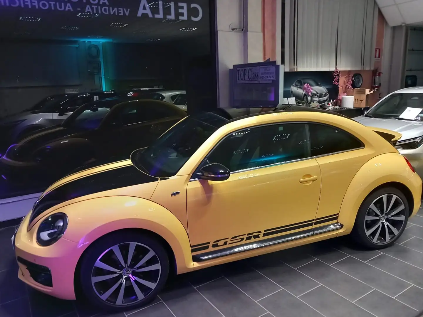 Volkswagen Maggiolino Maggiolino 2.0 tsi Sport 210cv dsg Jaune - 1