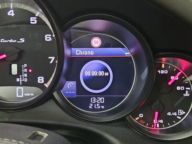 Porsche 911 Turbo S * CHRONO * APPROVED bis 10/2027 * PANO * Ansicht 27