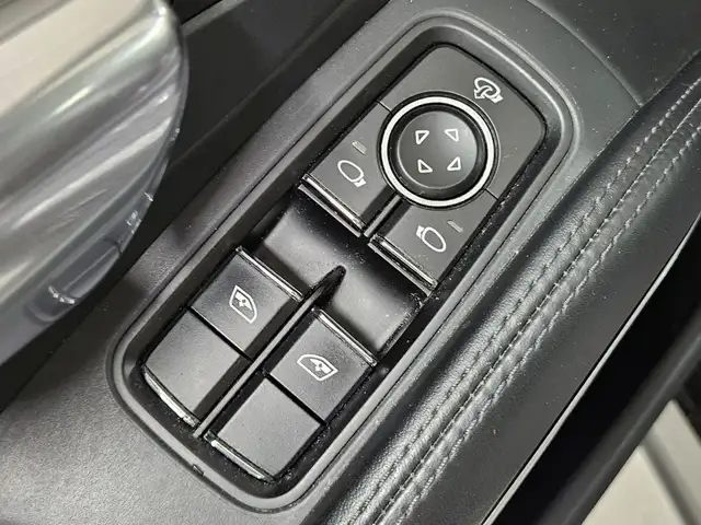 Porsche 911 Turbo S * CHRONO * APPROVED bis 10/2027 * PANO * Ansicht 40