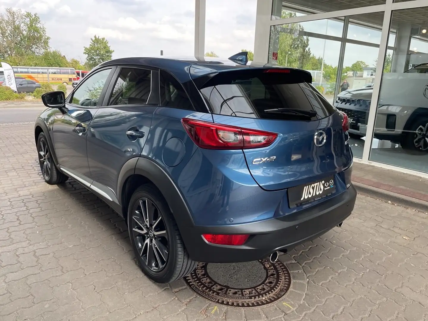 Mazda CX-3 L SKYACTIV-G 120 FWD Sports, Navi Bleu - 2
