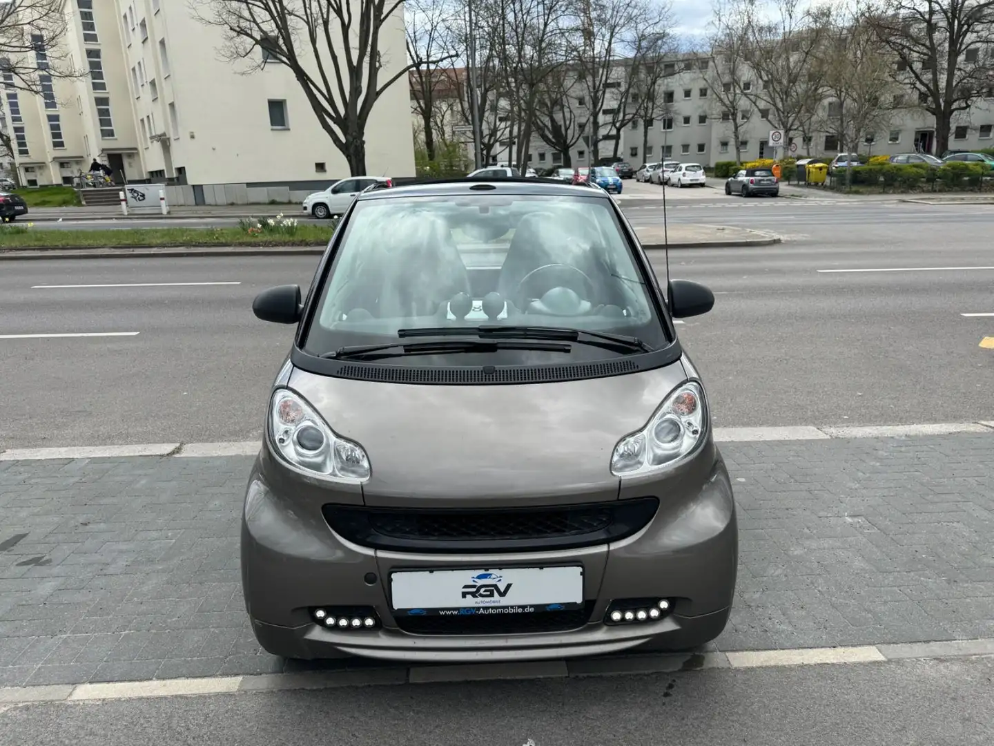 smart forTwo fortwo CABRIO Micro Hybrid Drive *AUTOMAT Schwarz - 2