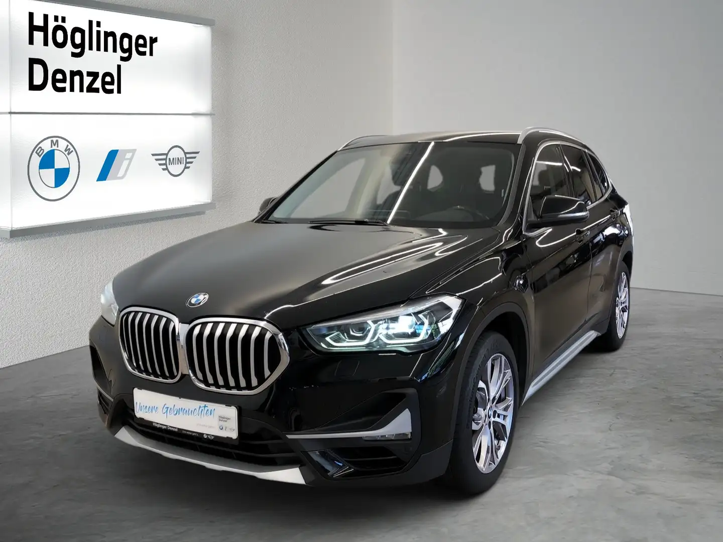 BMW X1 X1 xDrive25e Schwarz - 1