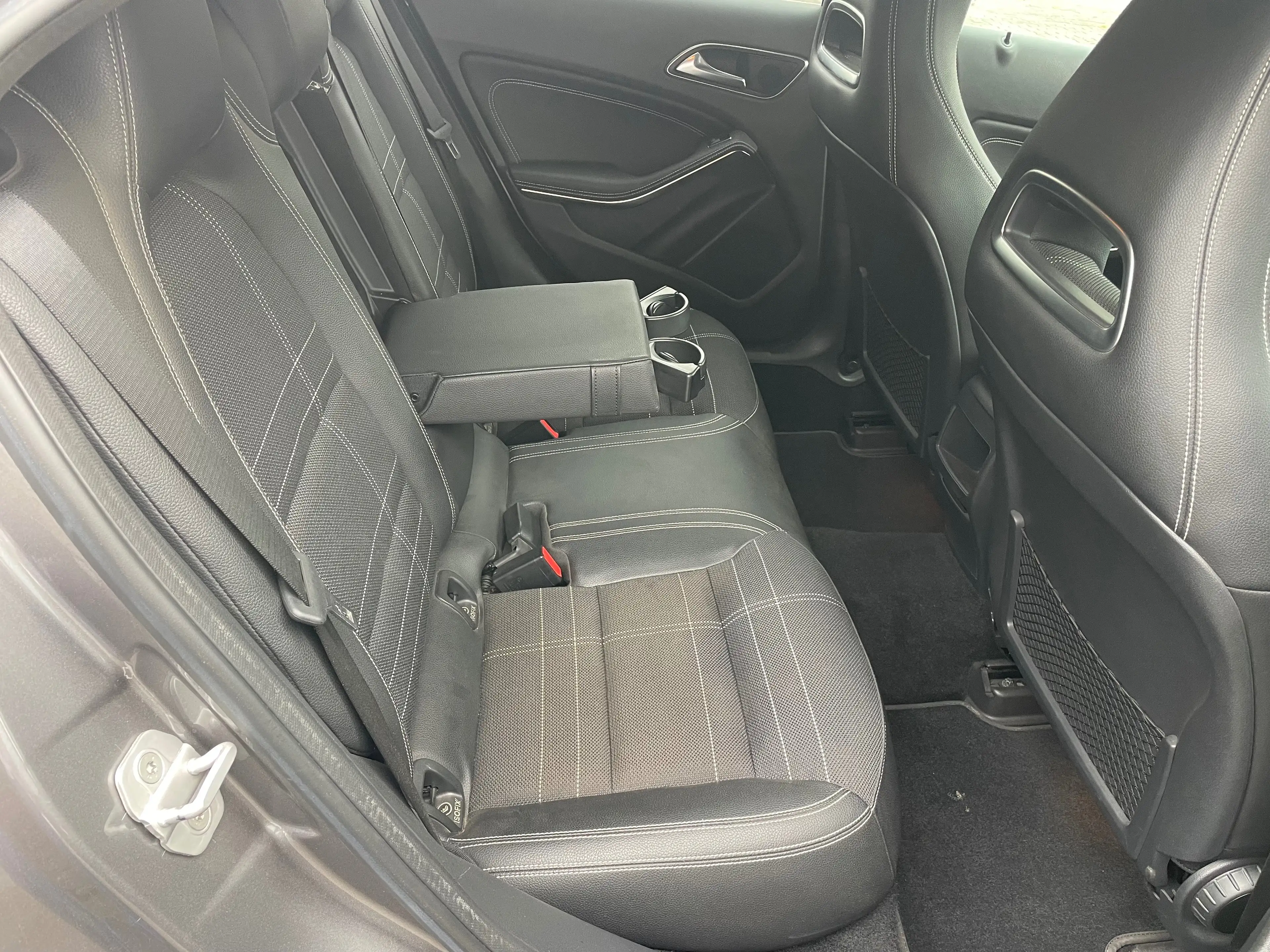 Mercedes-Benz A 180 A-Klasse (BlueEFFICIENCY) Urban — photo 17