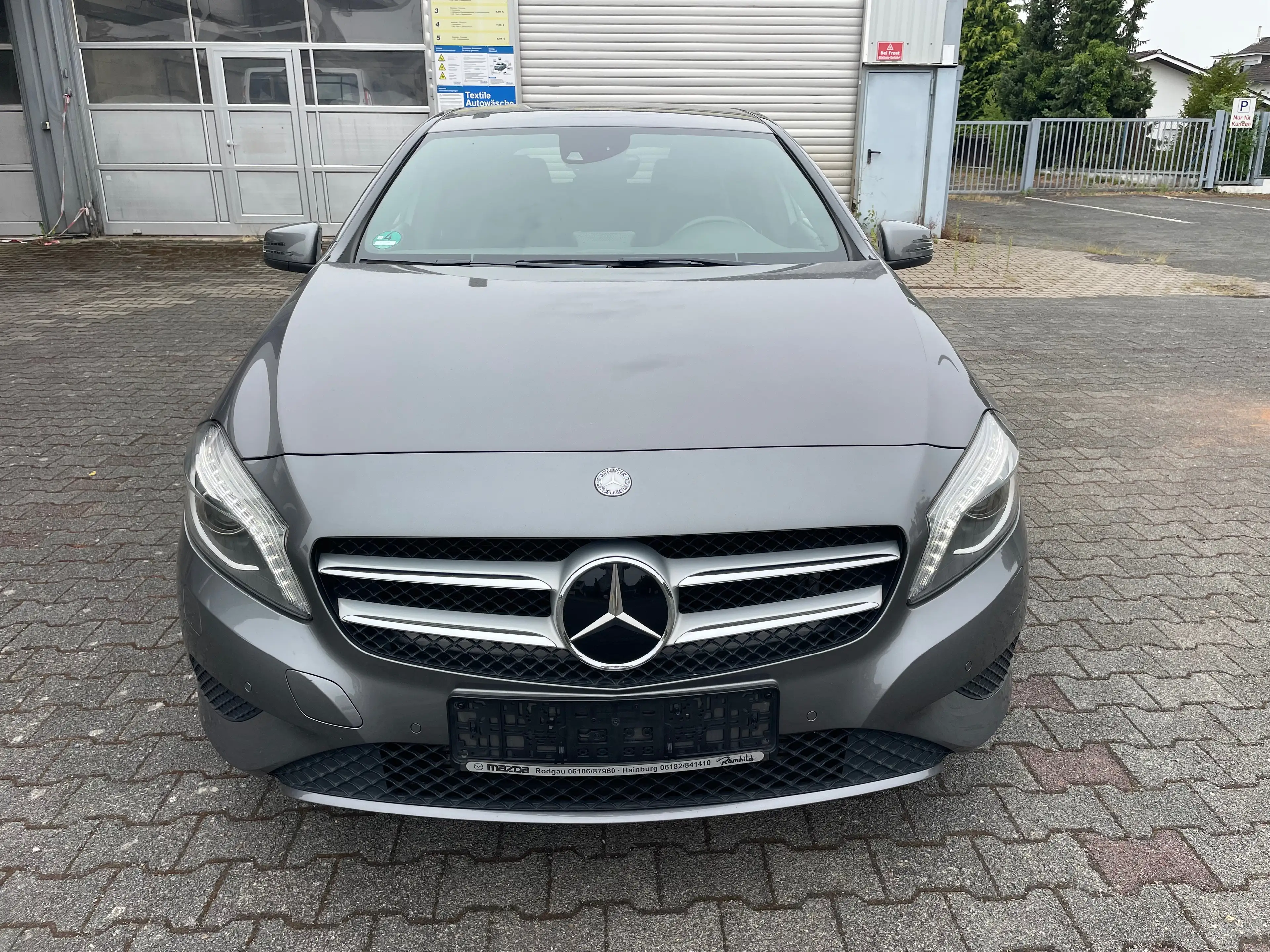 Mercedes-Benz A 180 A-Klasse (BlueEFFICIENCY) Urban — photo 2