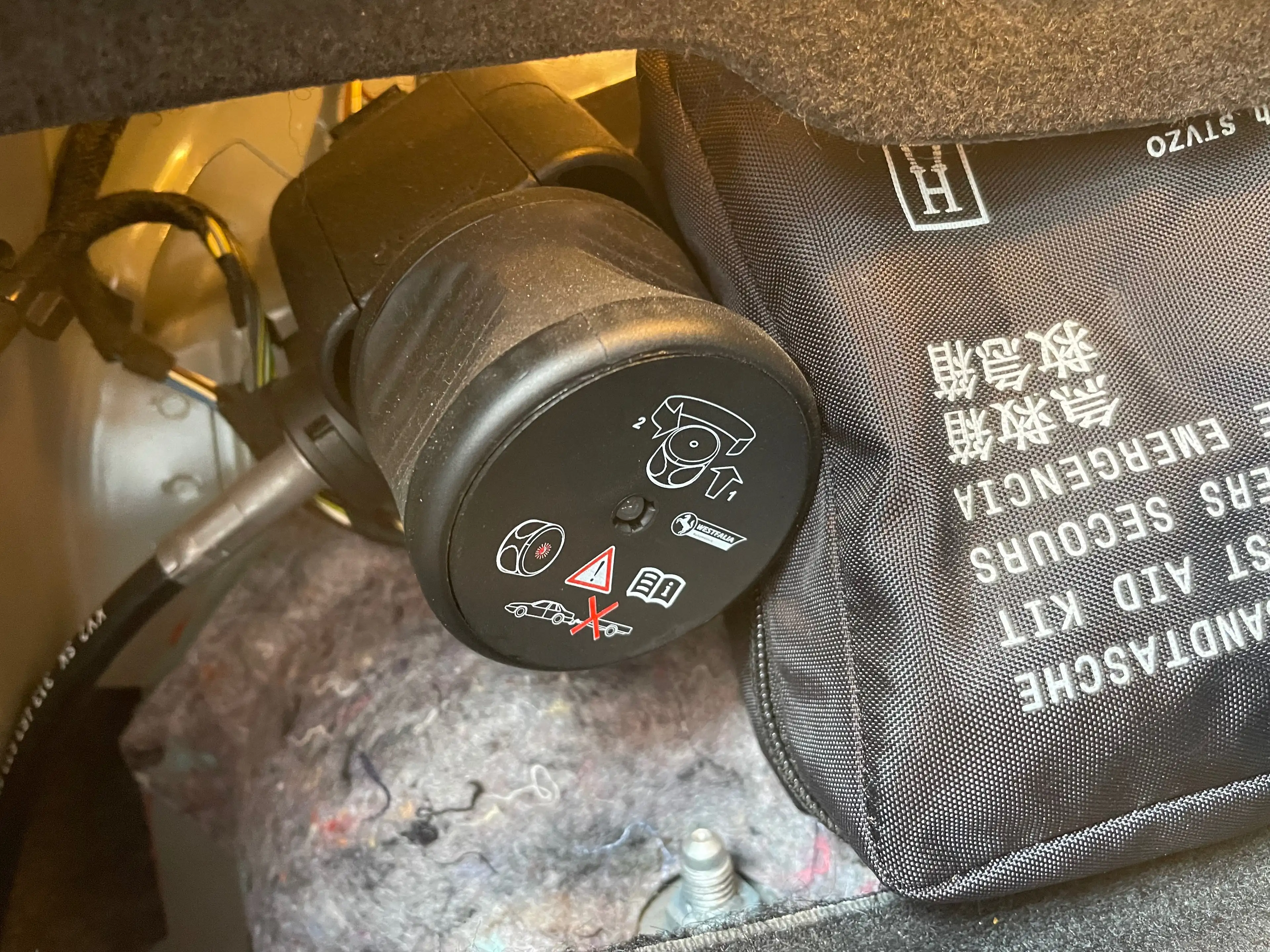 Mercedes-Benz A 180 A-Klasse (BlueEFFICIENCY) Urban — photo 11