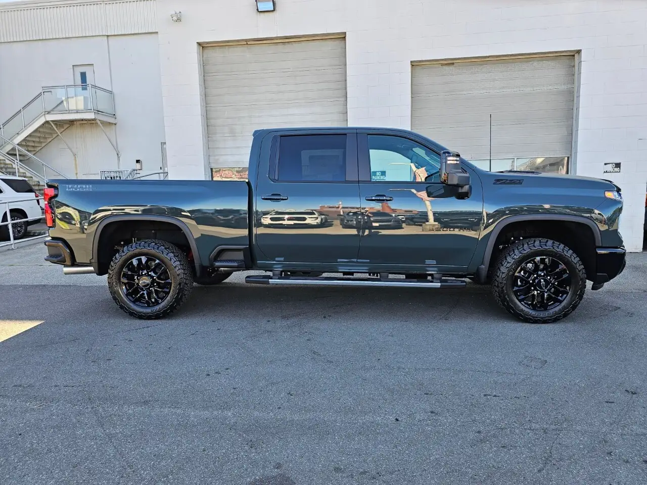 Chevrolet Silverado 3500 снимка Chevrolet Silverado 3500
