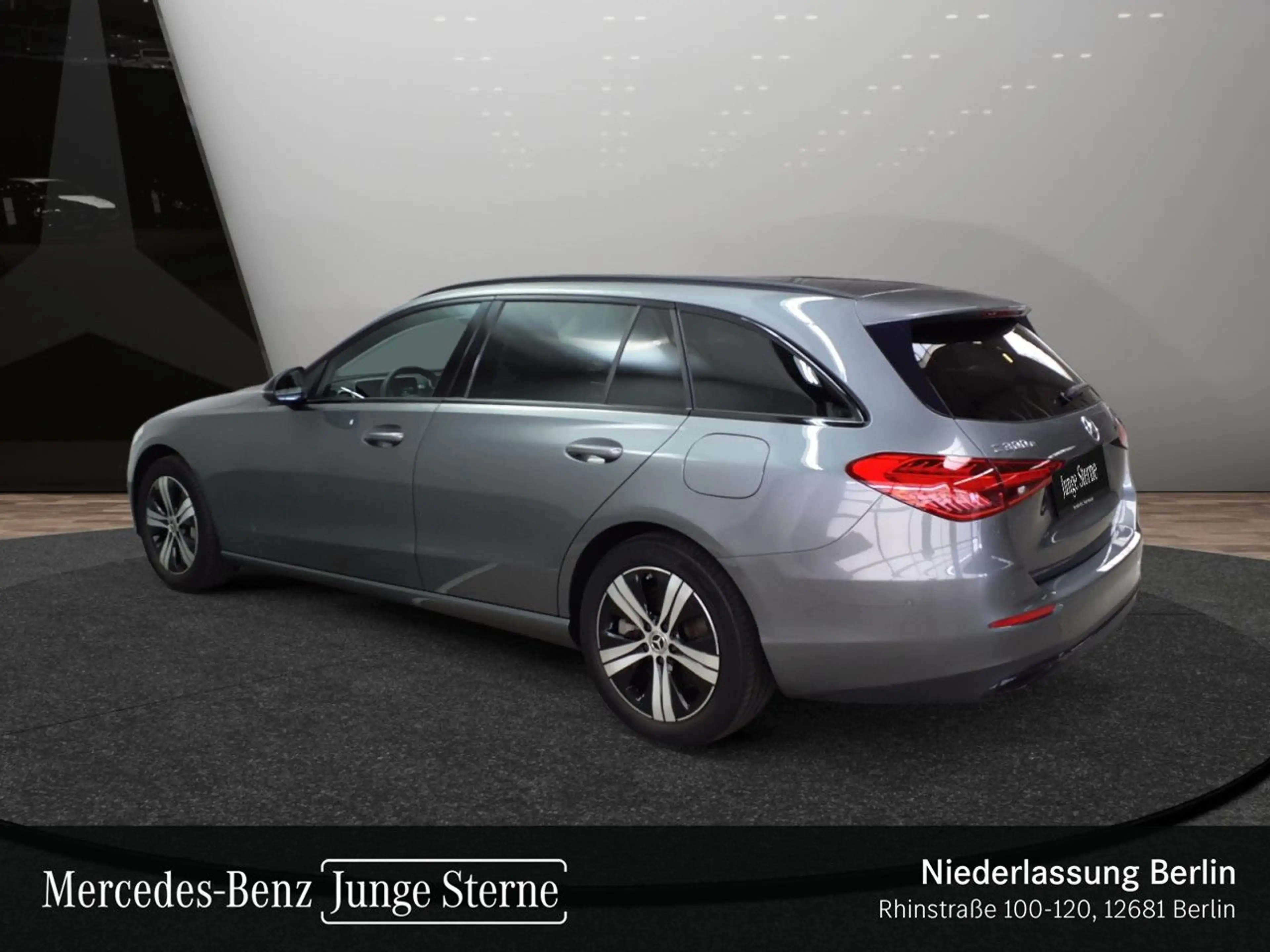 Mercedes-Benz C 300 e T AVANTG+NIGHT+KAMERA+TOTW+KEYLESS+9G — photo 9