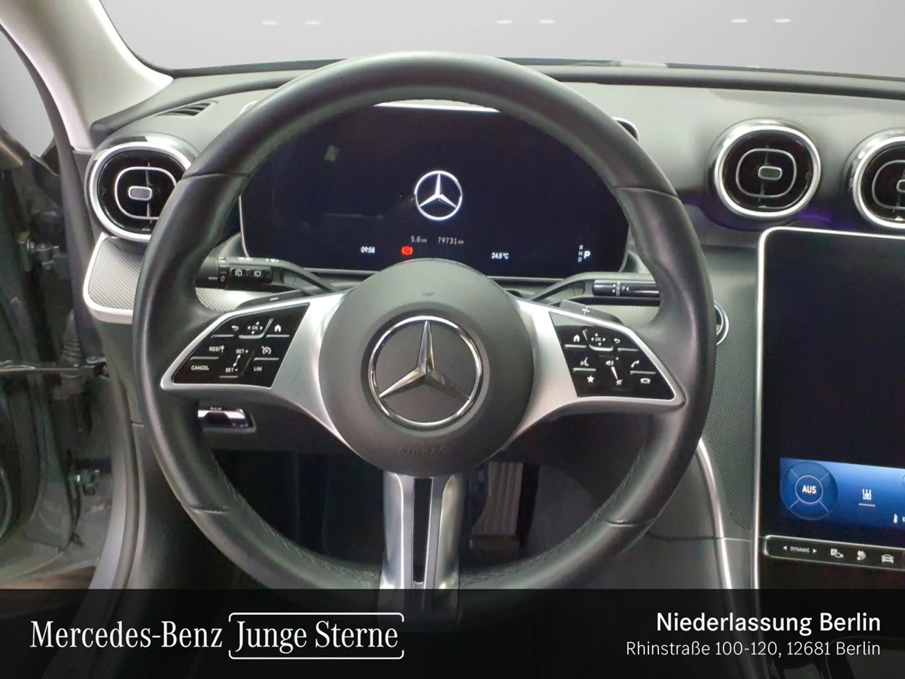 Mercedes-Benz C 300 e T AVANTG+NIGHT+KAMERA+TOTW+KEYLESS+9G — photo 13