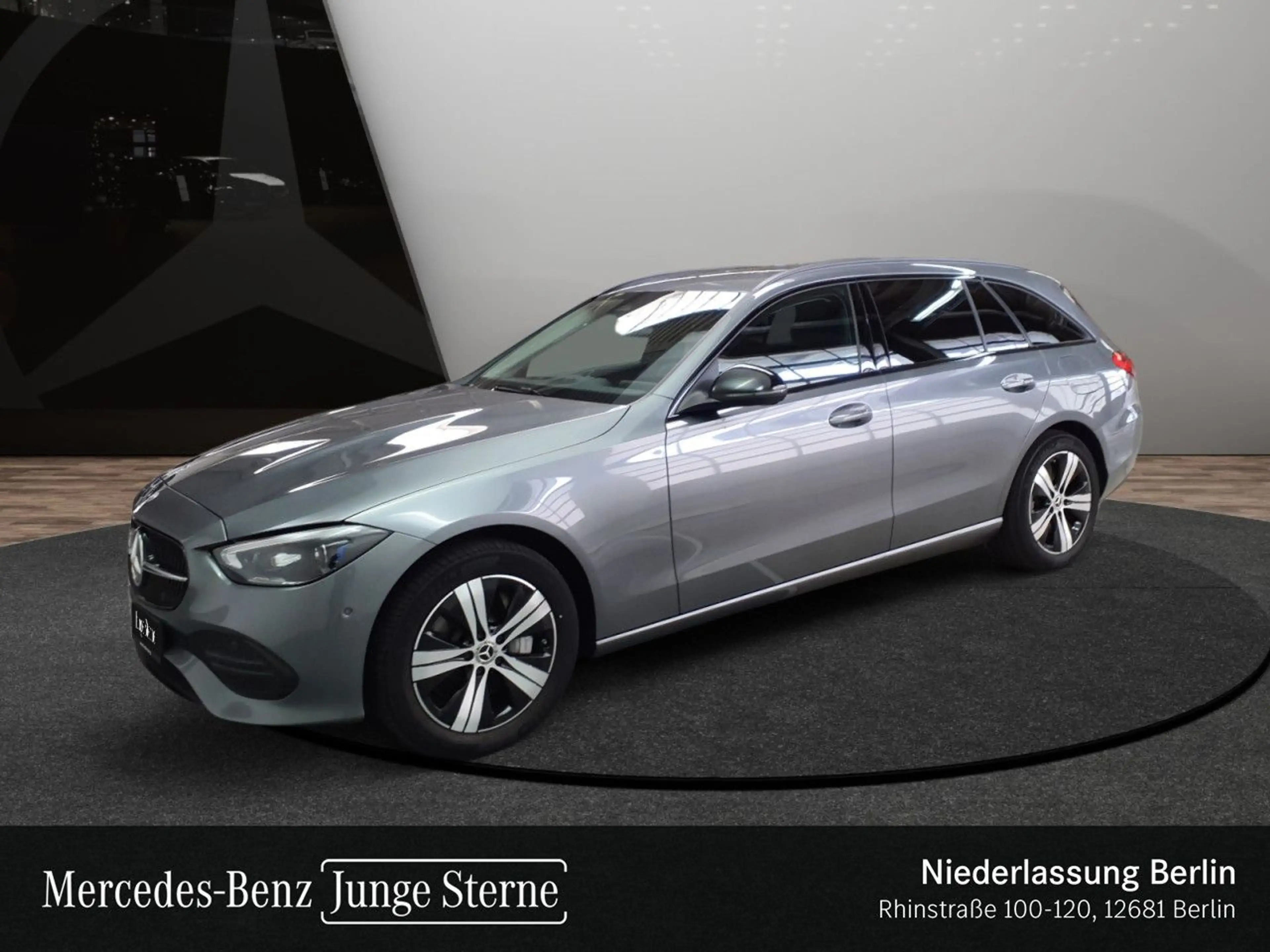 Mercedes-Benz C 300 e T AVANTG+NIGHT+KAMERA+TOTW+KEYLESS+9G — photo 2