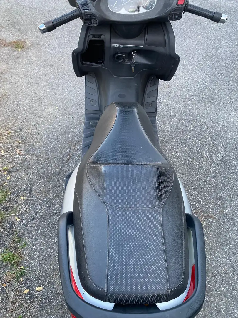Piaggio xxxx - 2