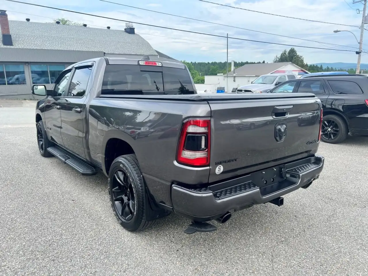 RAM 1500 снимка RAM 1500