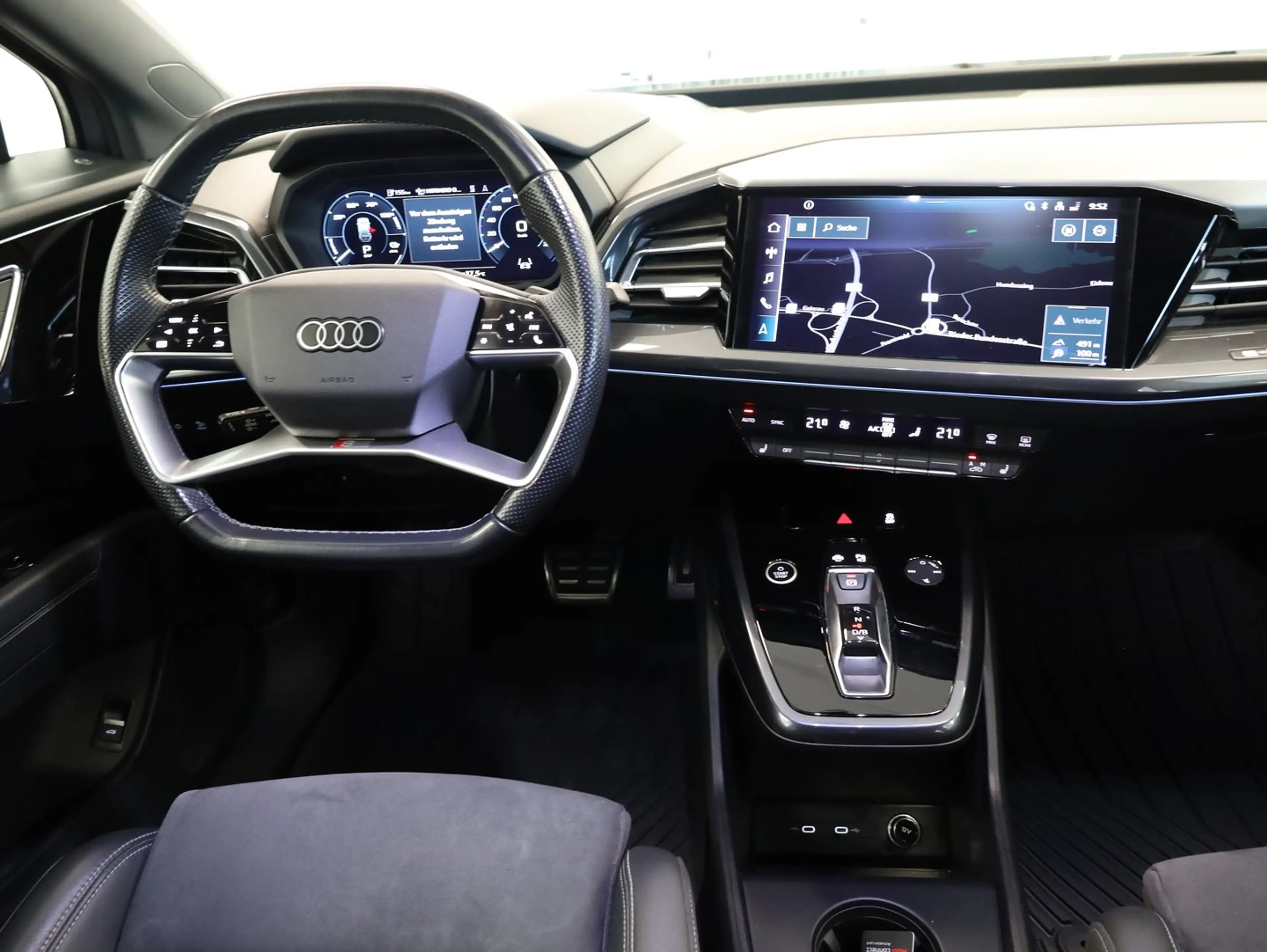 Audi Q4 e-tron Audi Q4 50 e-tron quattro — photo 15