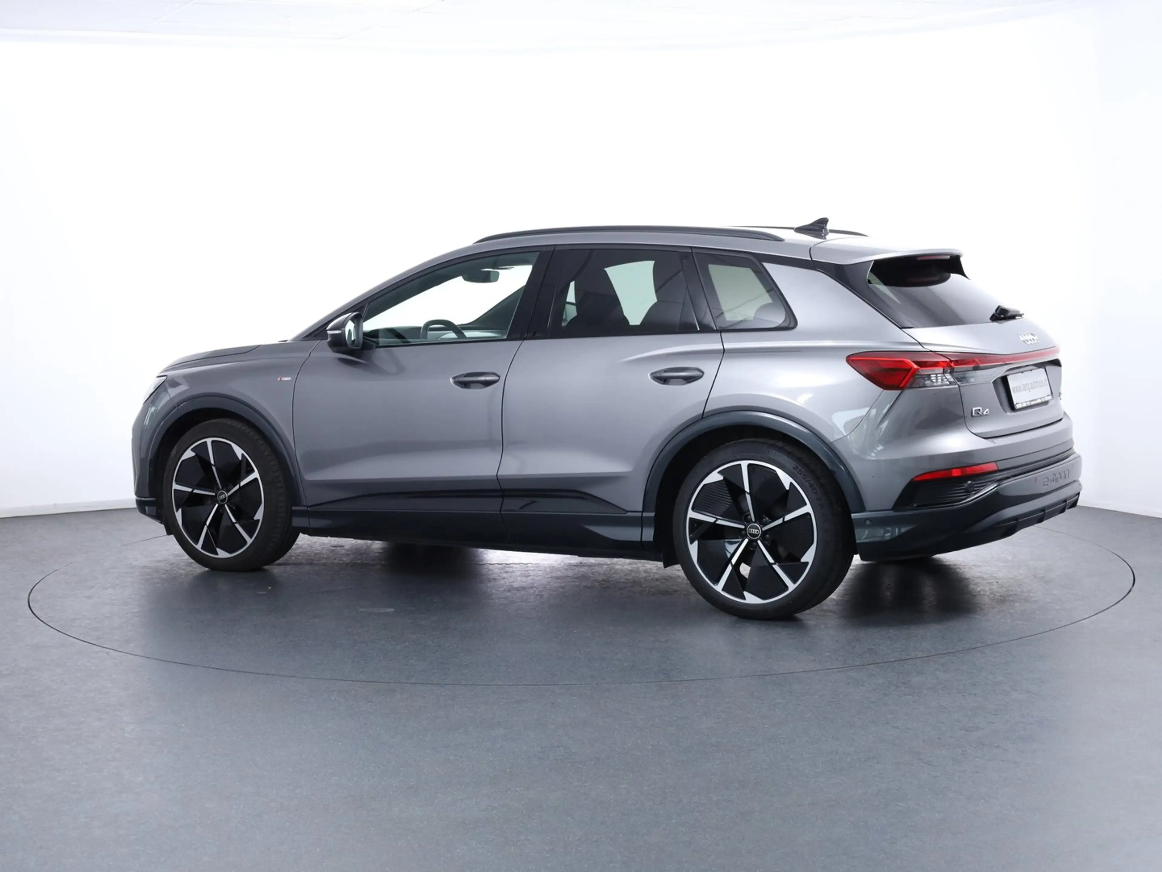 Audi Q4 e-tron Audi Q4 50 e-tron quattro — photo 7