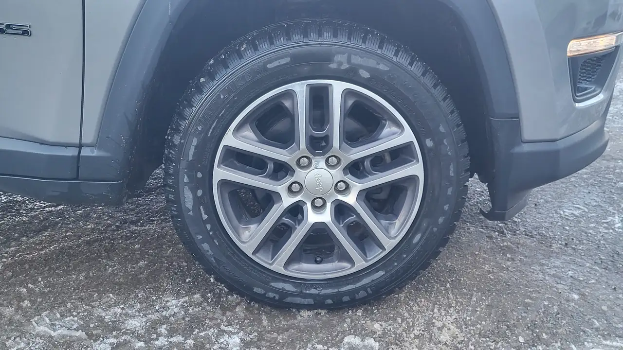 Jeep Compass снимка Jeep Compass